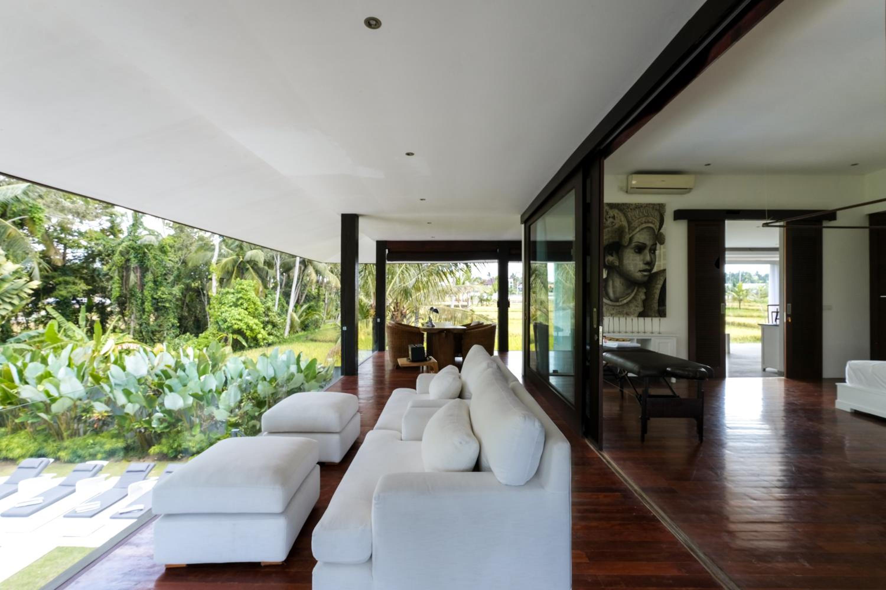 Villa - Photo 37