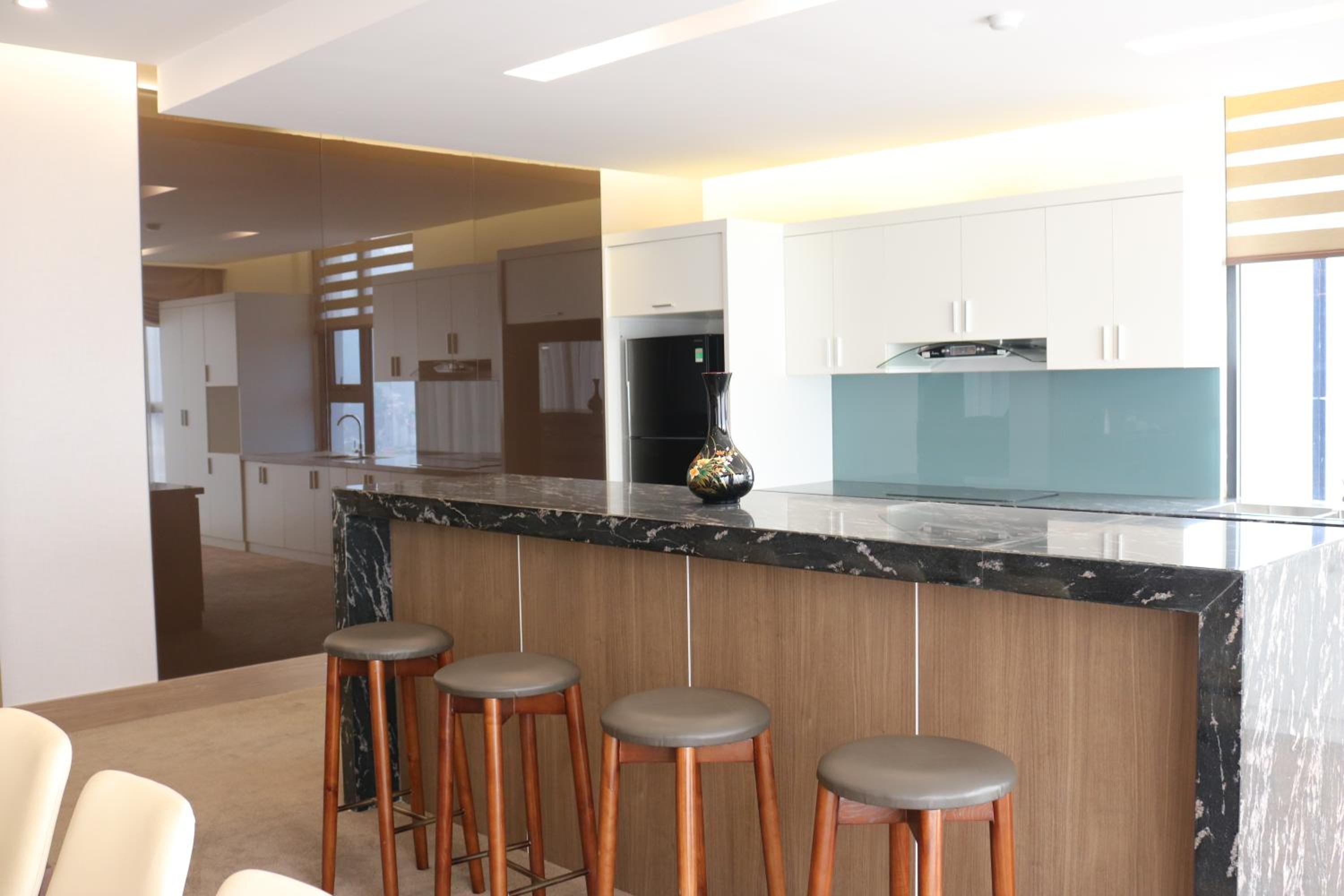Royal Suite - Photo 3