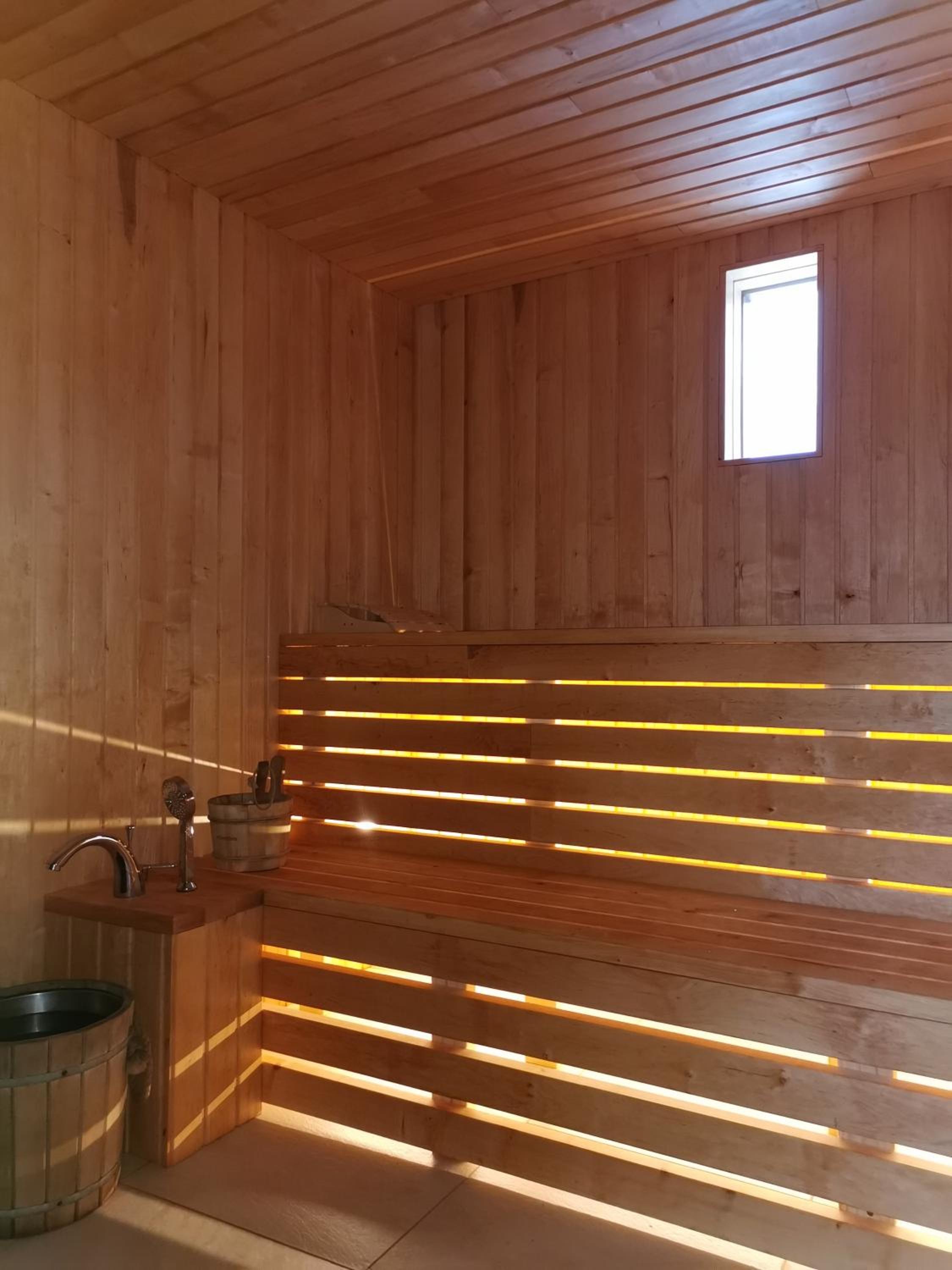 Two-Bedroom House - Photo 27