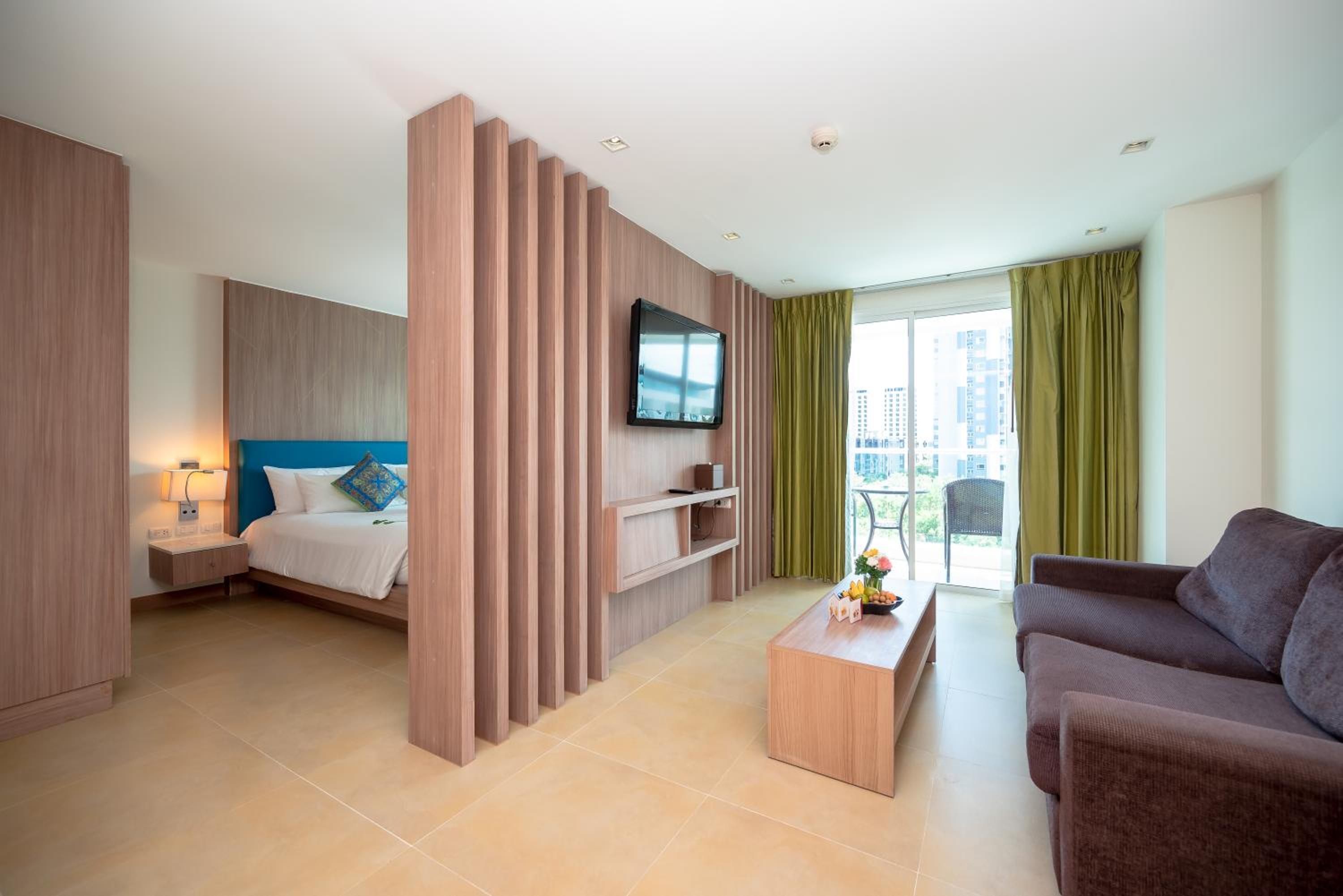 CENTARA FAMILY STUDIO - KING+BUNK BED+SOFA BED - Photo 7