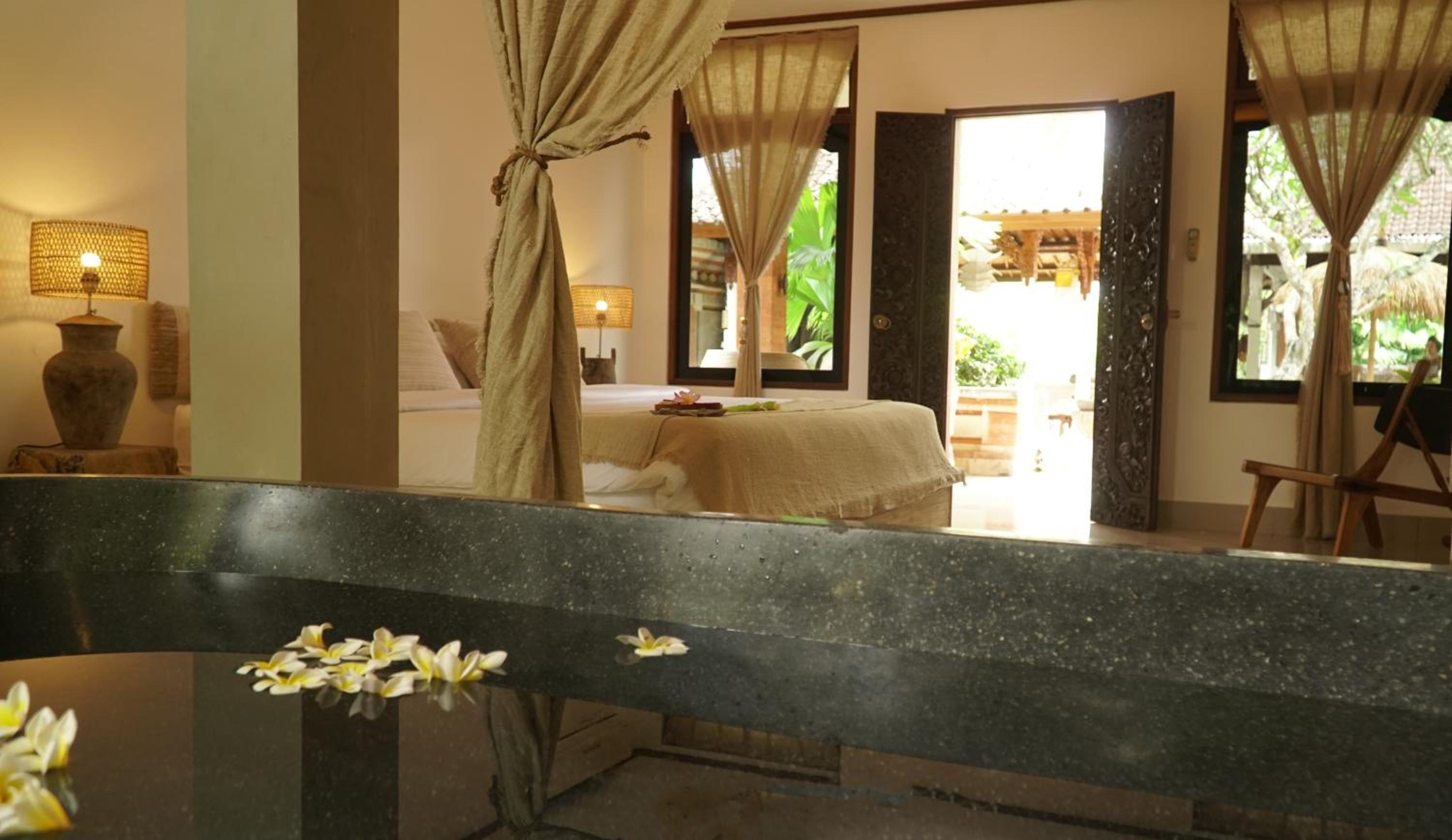 Deluxe Double Room with Bath