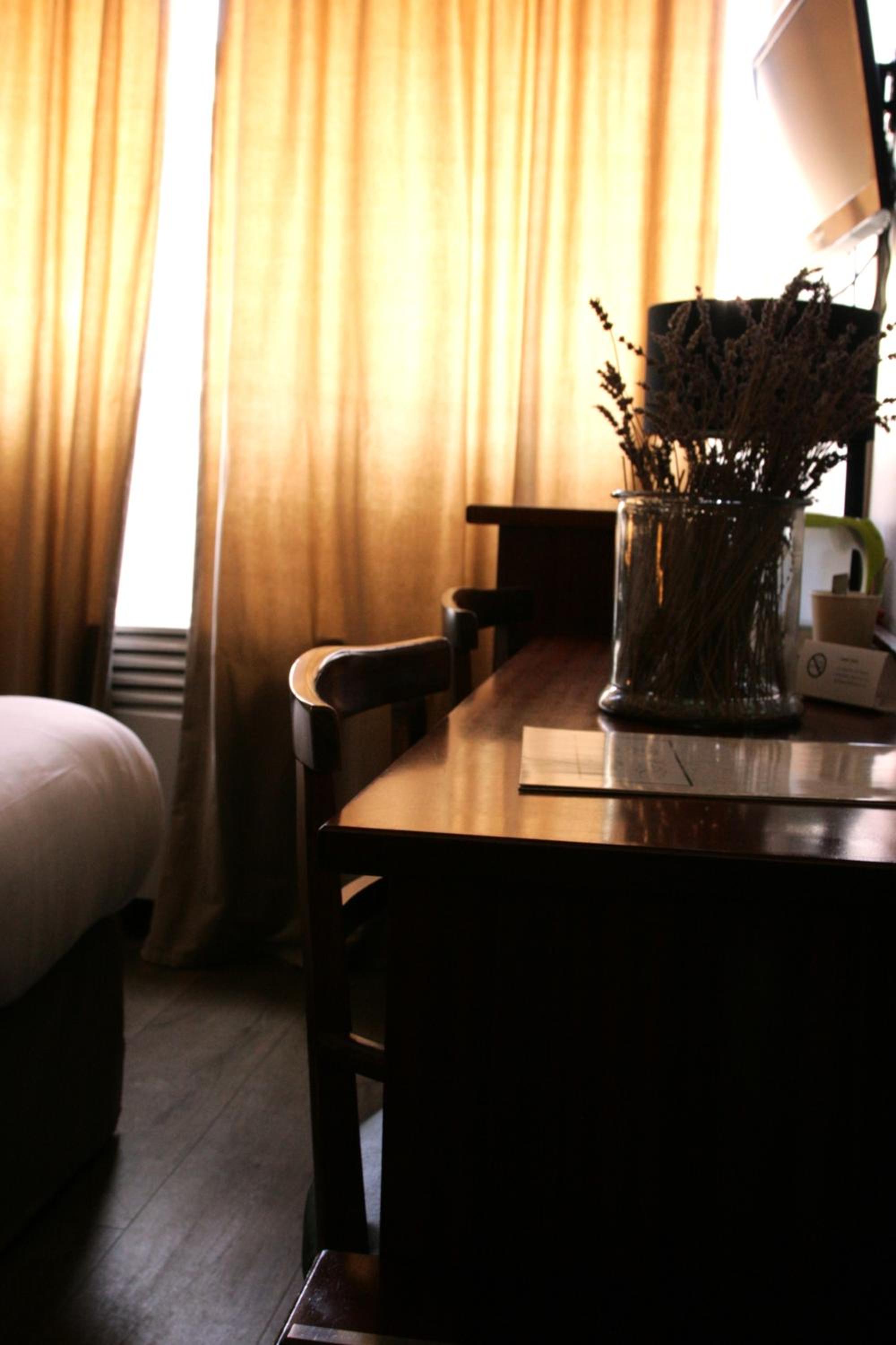 Double Room with Sea View - Photo 10