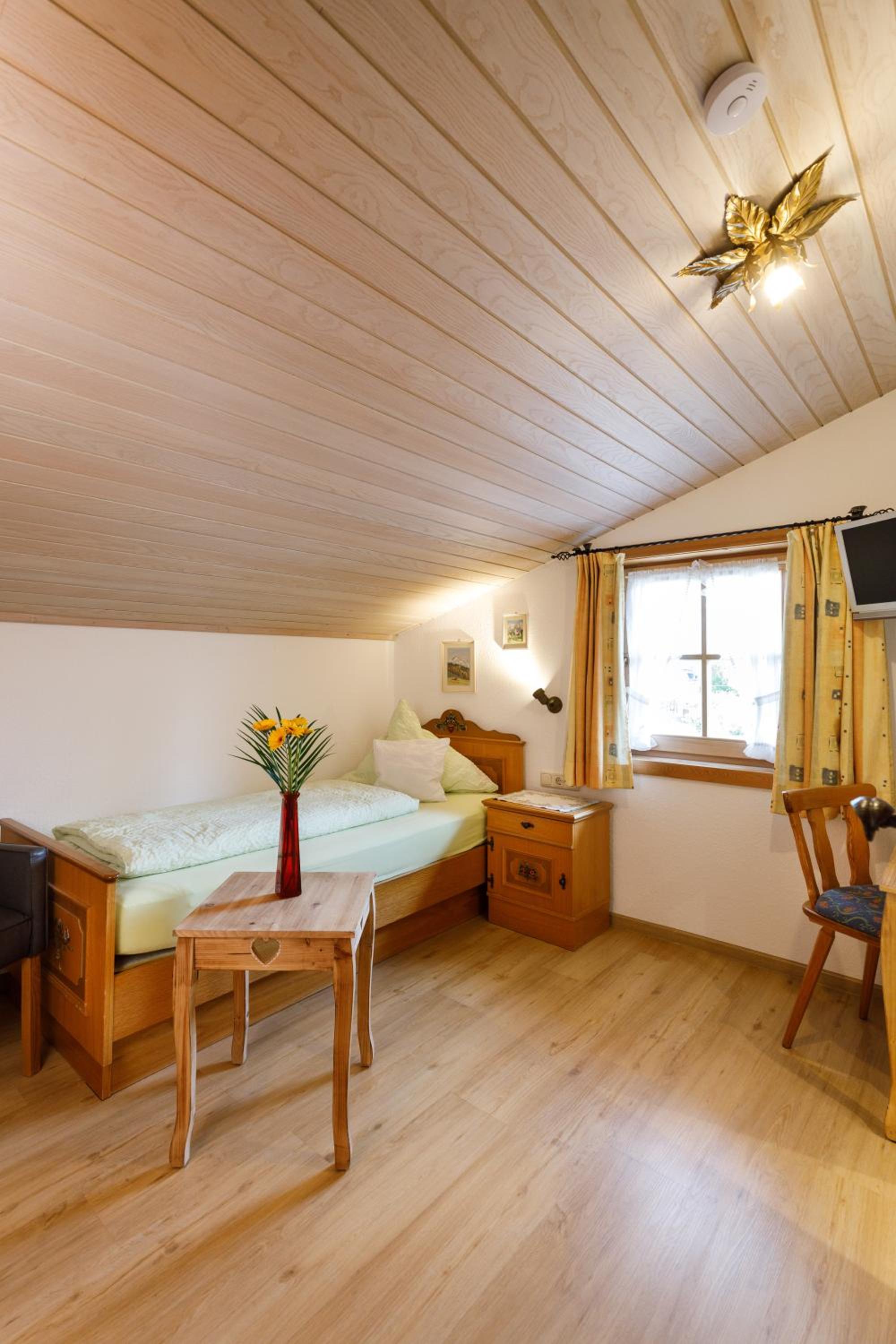 Single Room photo 1