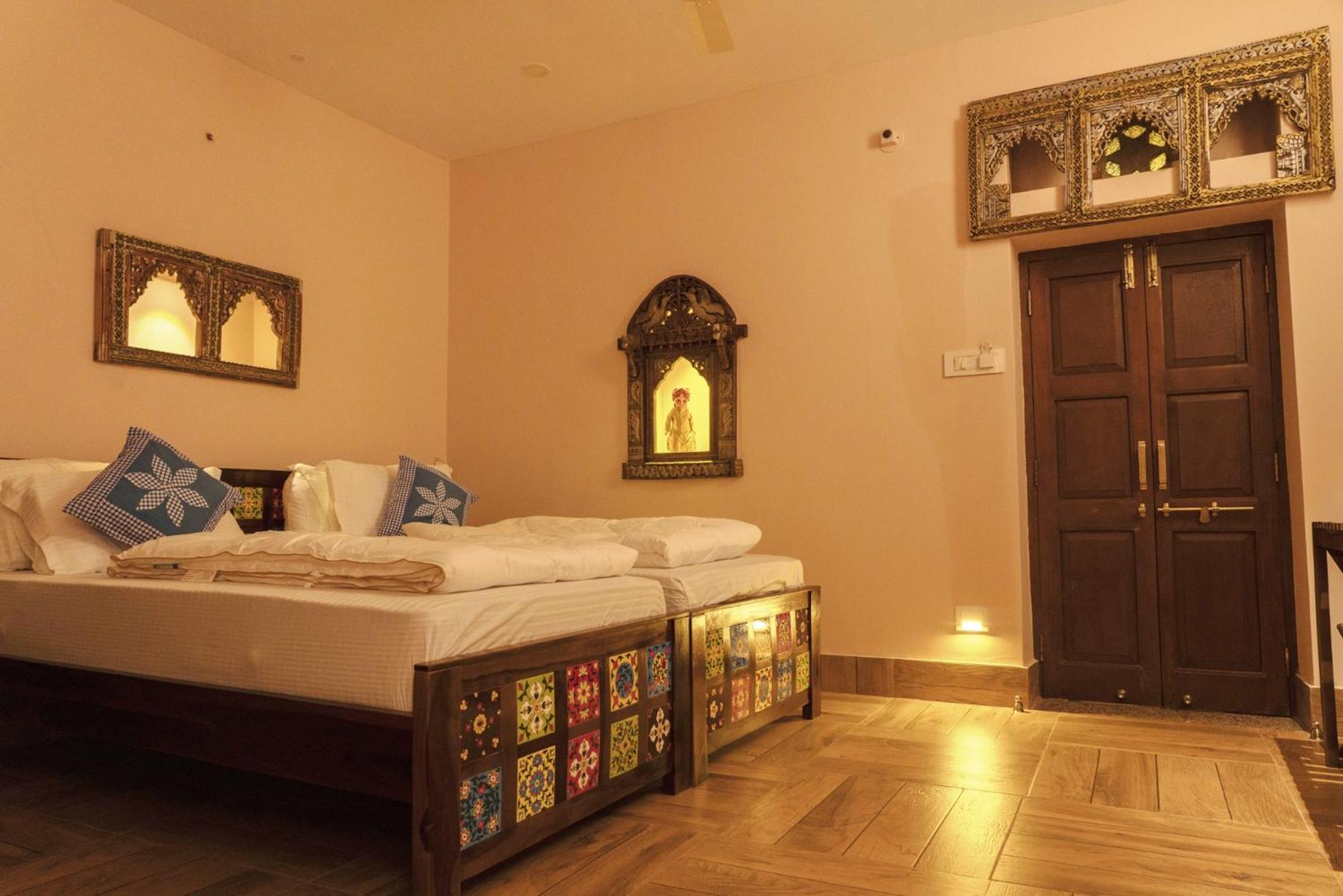 Deluxe Twin Room - Photo 9
