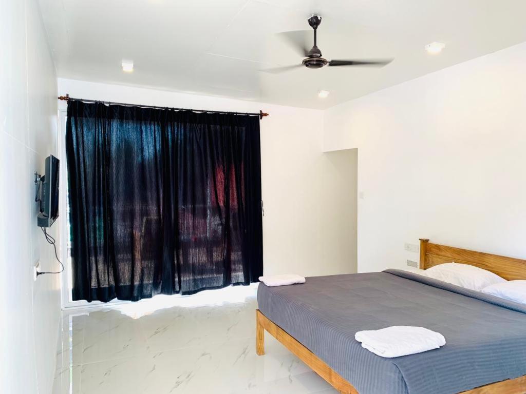 Deluxe Room City View photo 3