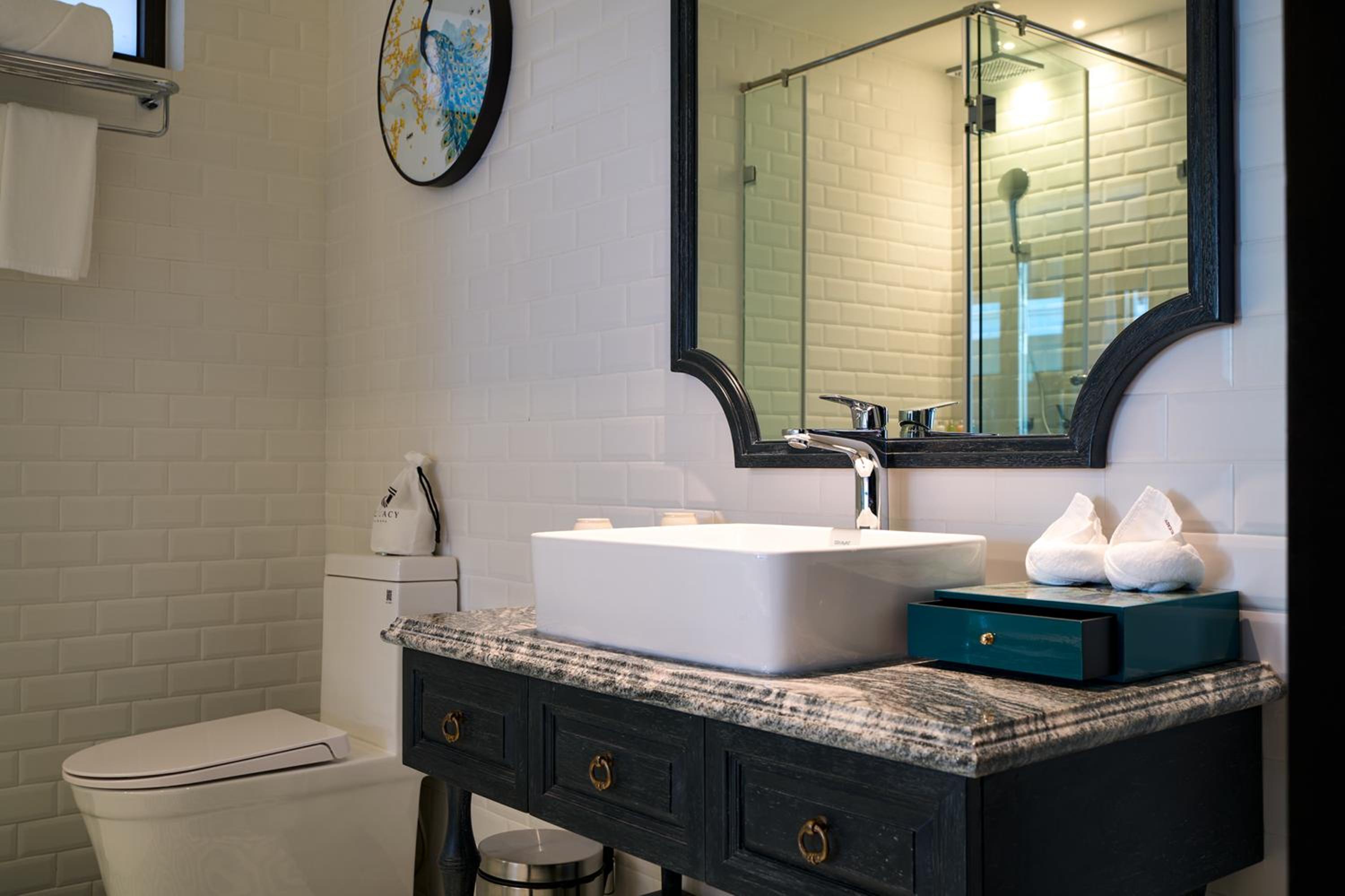 Duplex Suite - Photo 4
