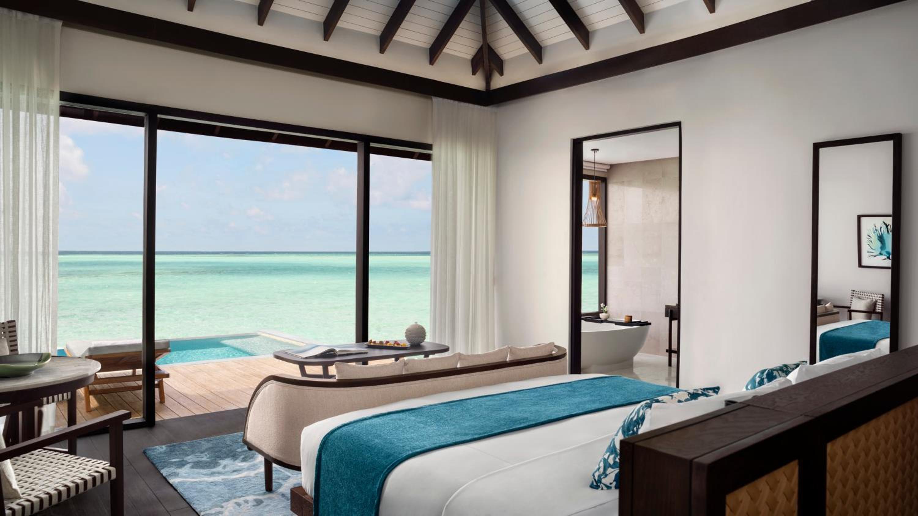 Over Water Pool Villa - Photo 3