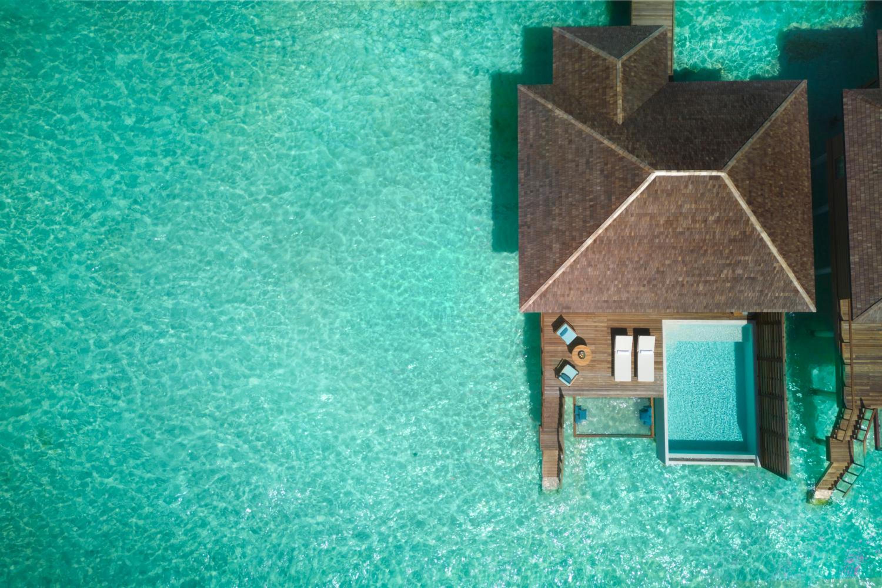 Deluxe Over Water Pool Villa - Photo 2