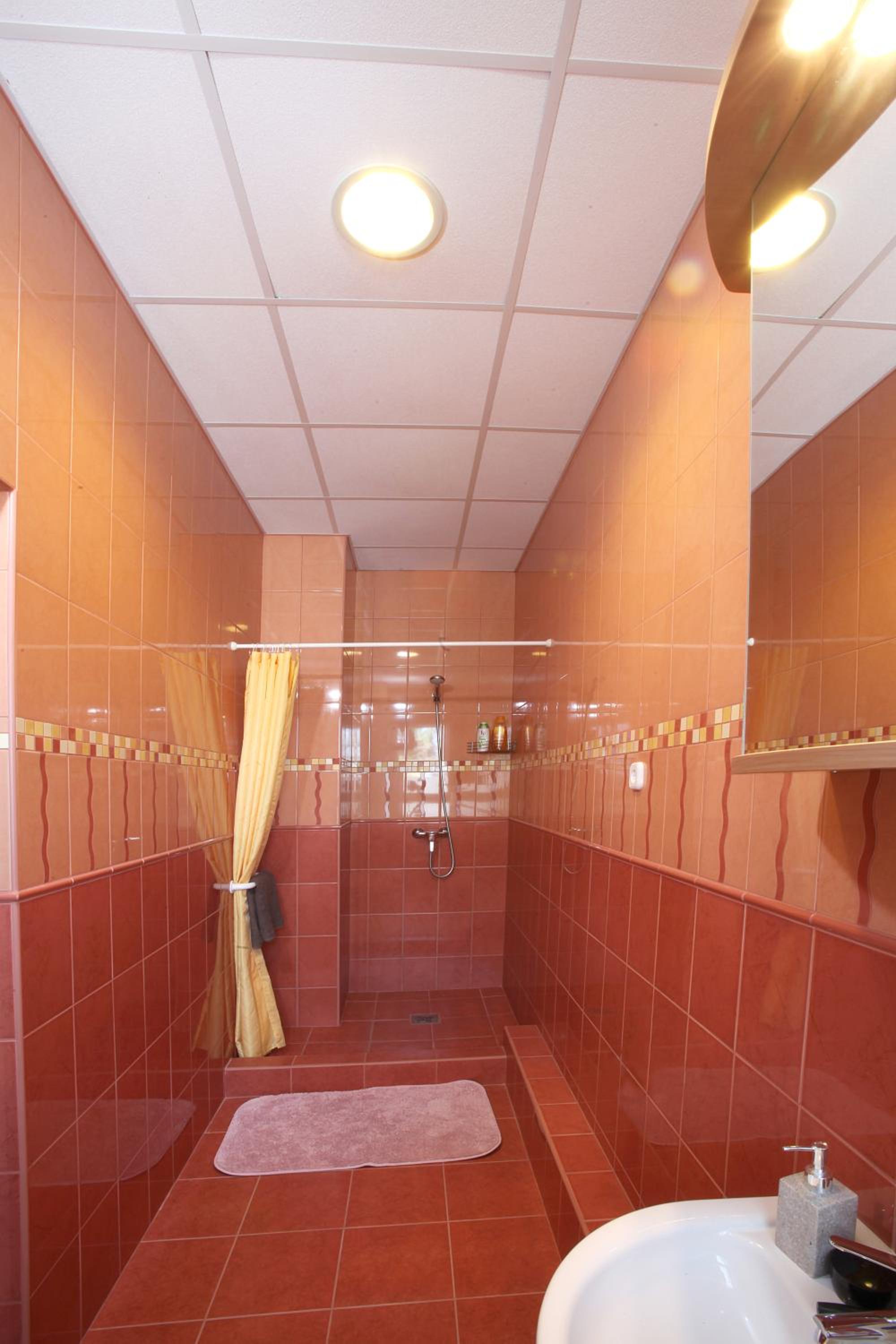 Superior Triple Room photo 2