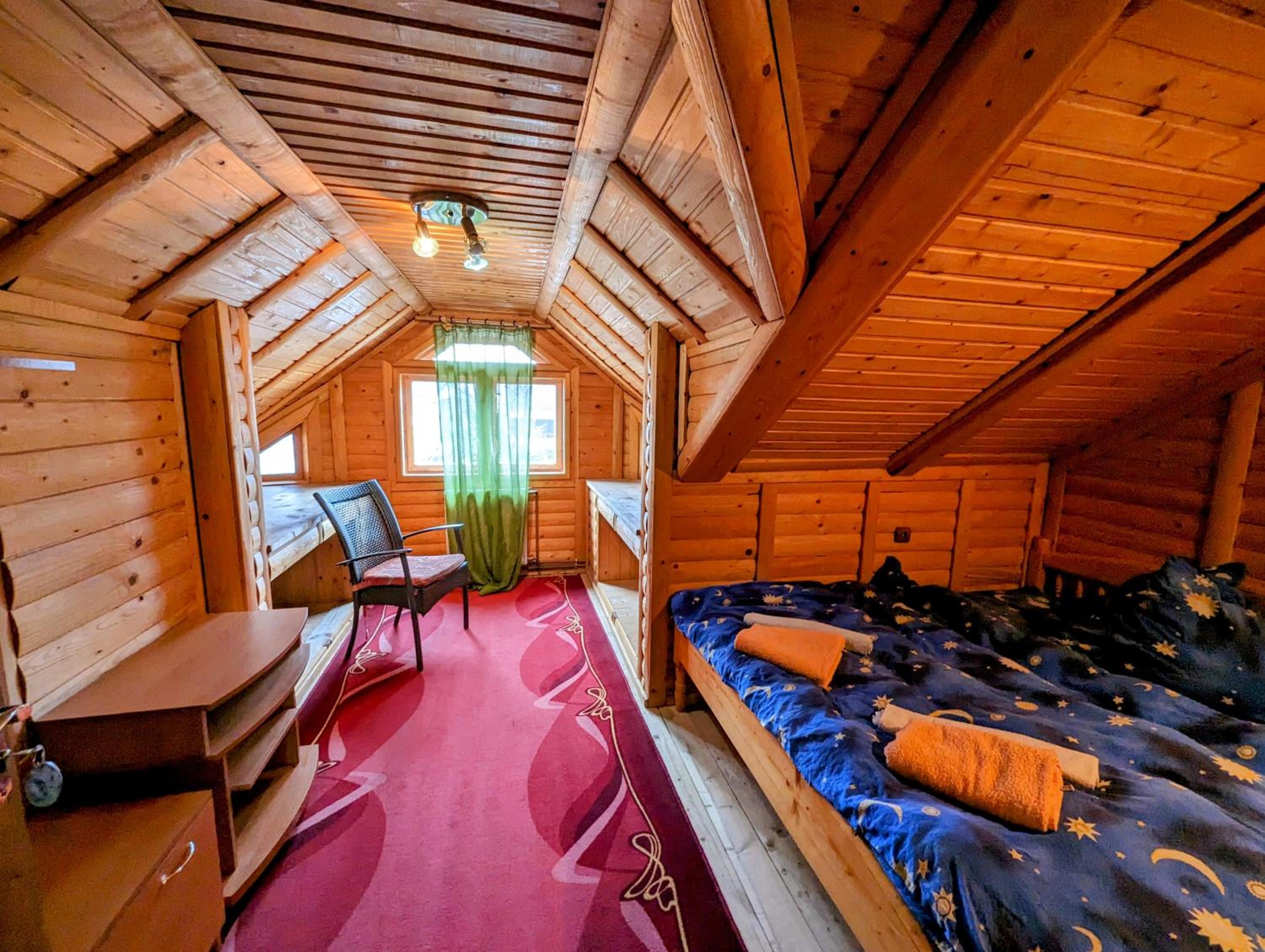 Budget Double Room photo 2