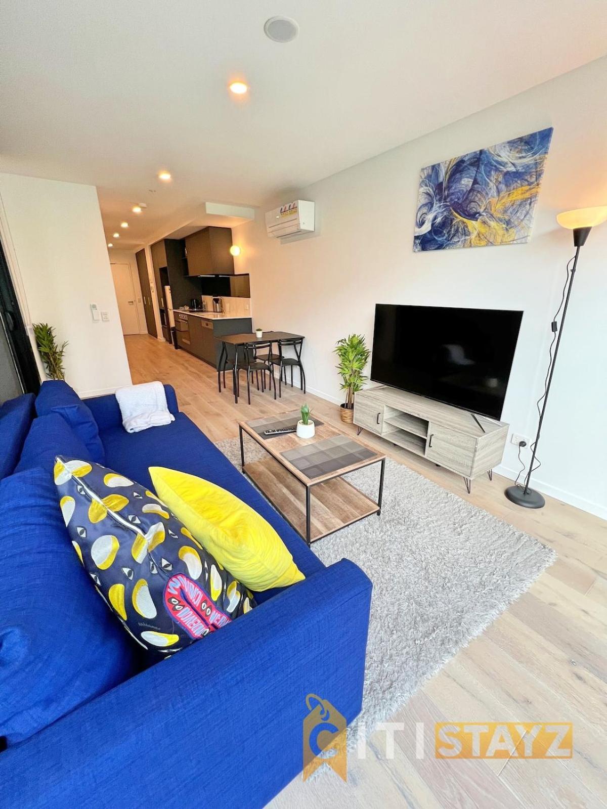 Apartment With Balcony photo 1