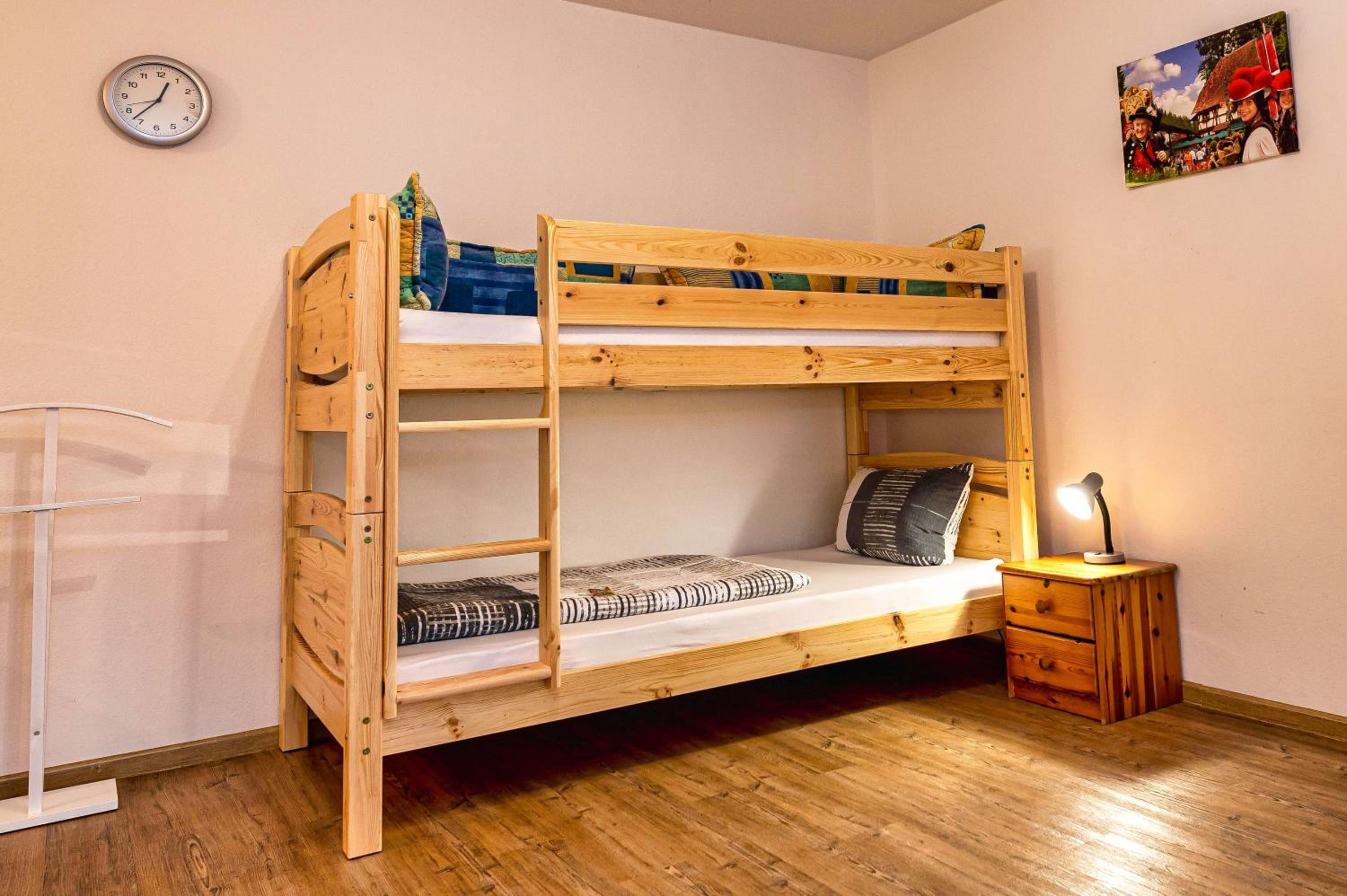 One-Bedroom Apartment photo 1