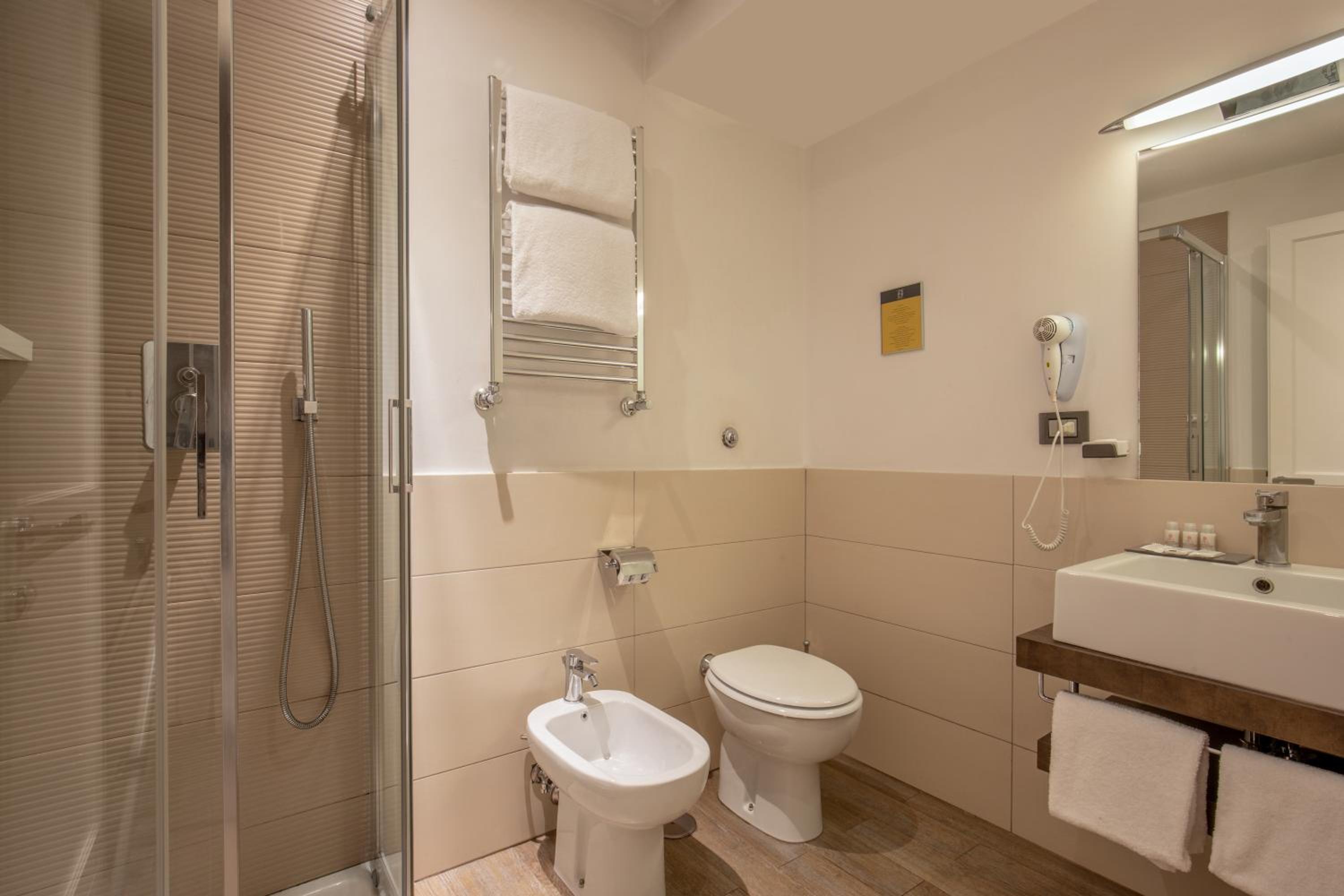 Triple Room photo 3