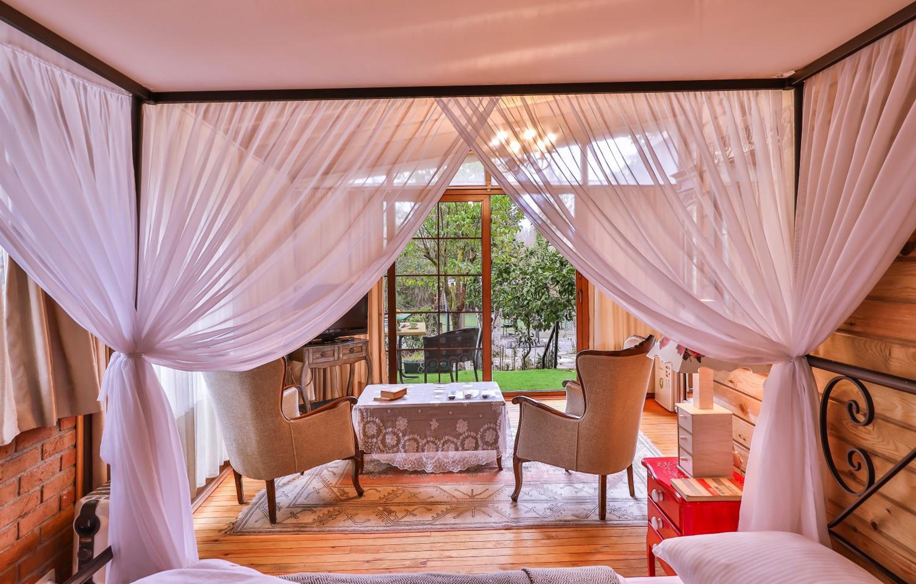 Bungalow - Photo 1