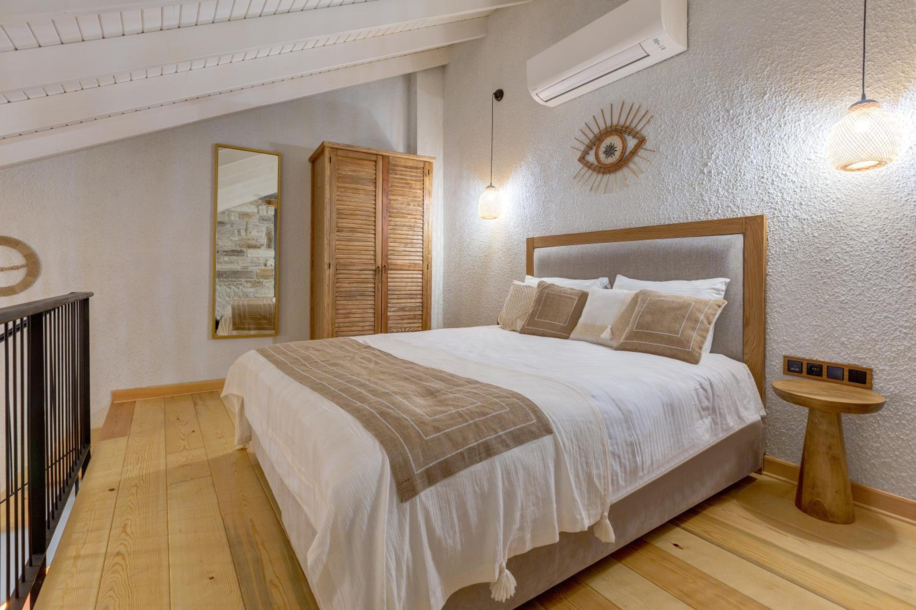 Suite with Garden View
