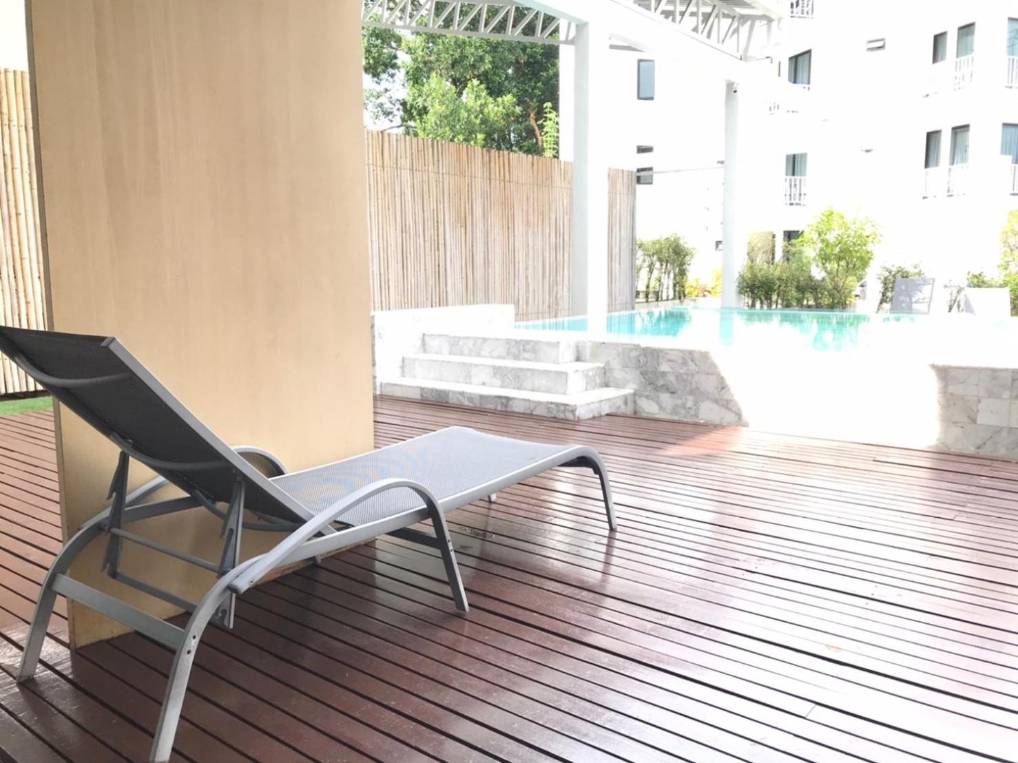 Family Suite with Balcony - Photo 31