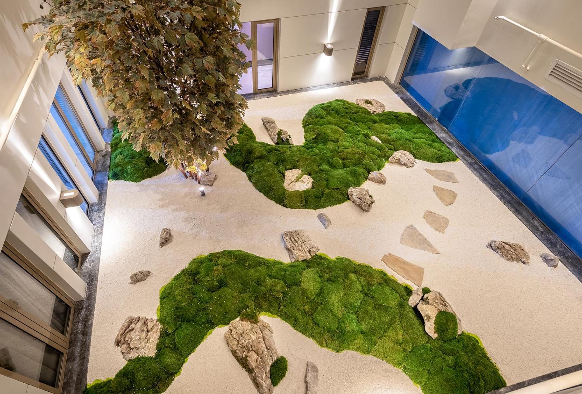 Atrium King Room
