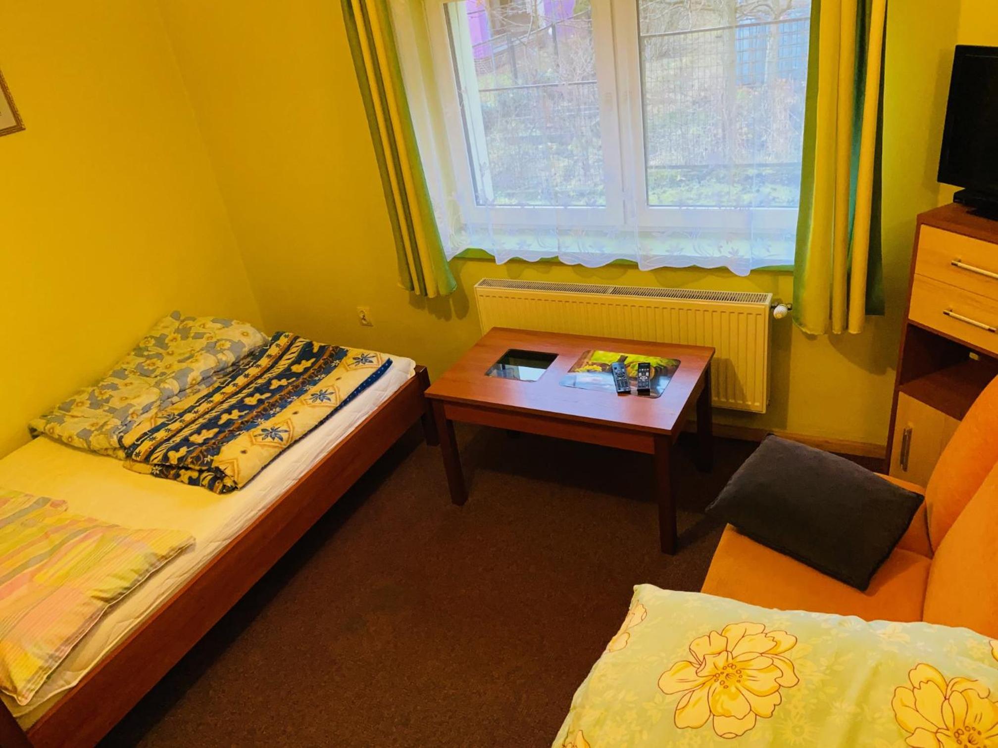Triple Room with Private Bathroom