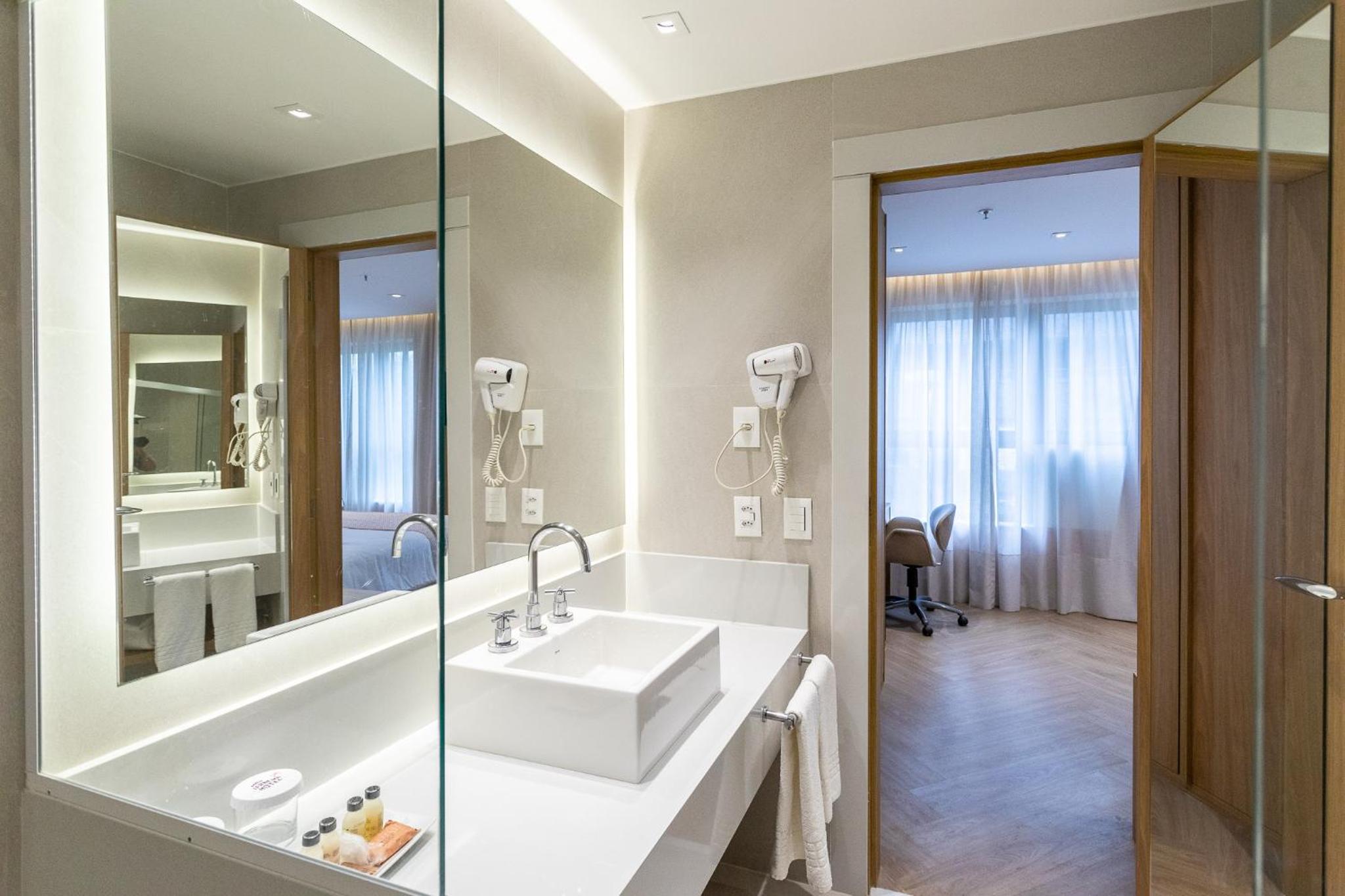 Luxury Triple Room - Photo 8