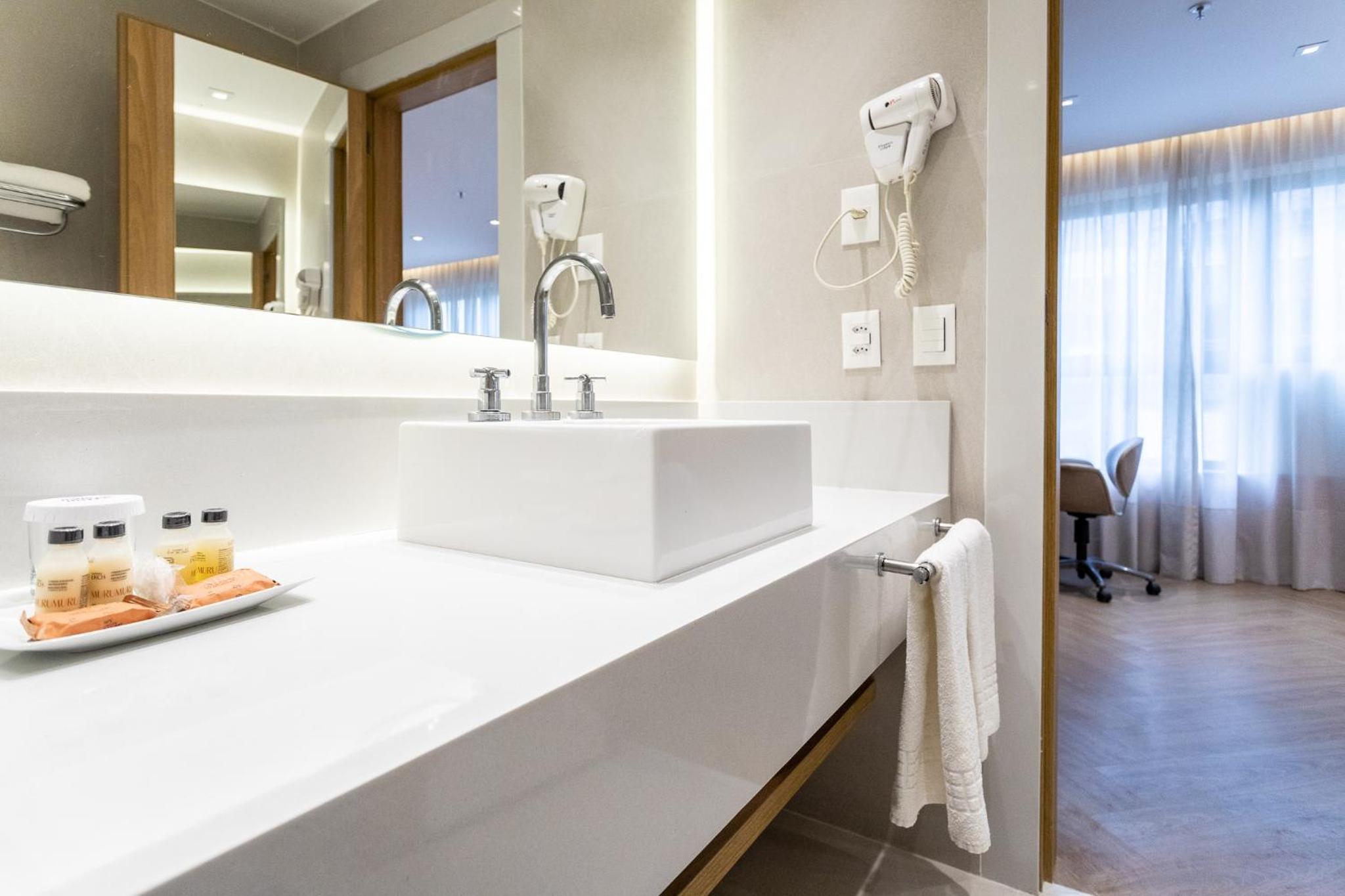 Luxury Triple Room