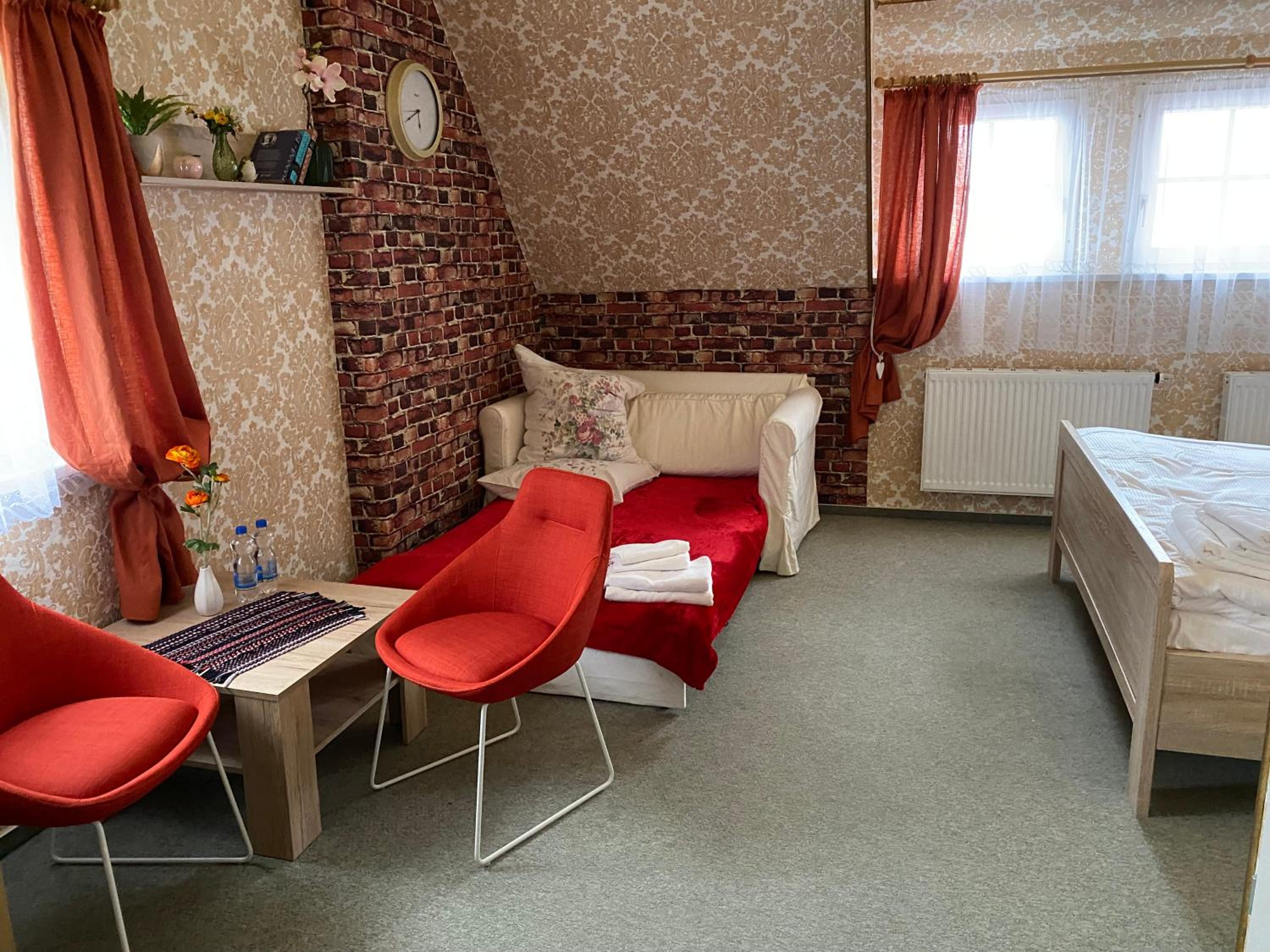 Family Room - Disability Access photo 3