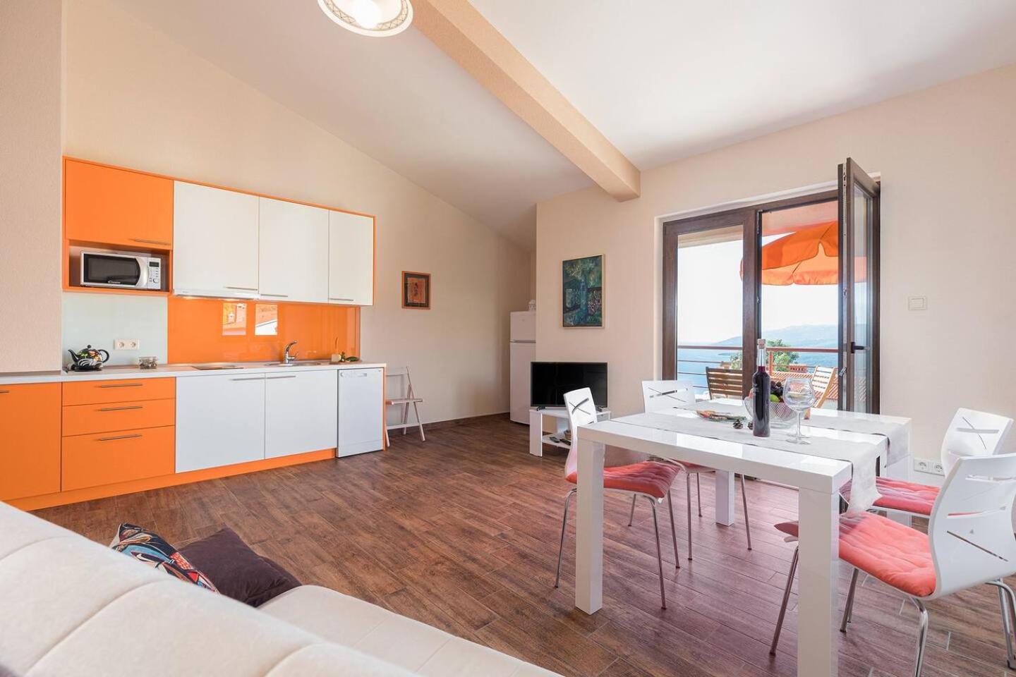 Apartment with Sea View photo 1