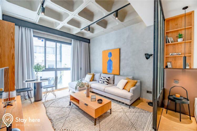 One-Bedroom Apartment - Photo 14