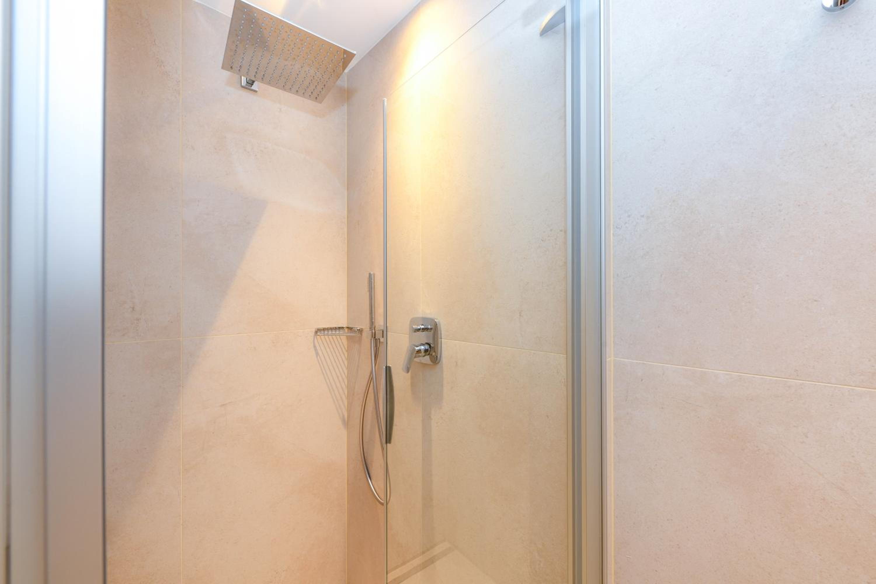 Superior Double or Twin Room photo 3