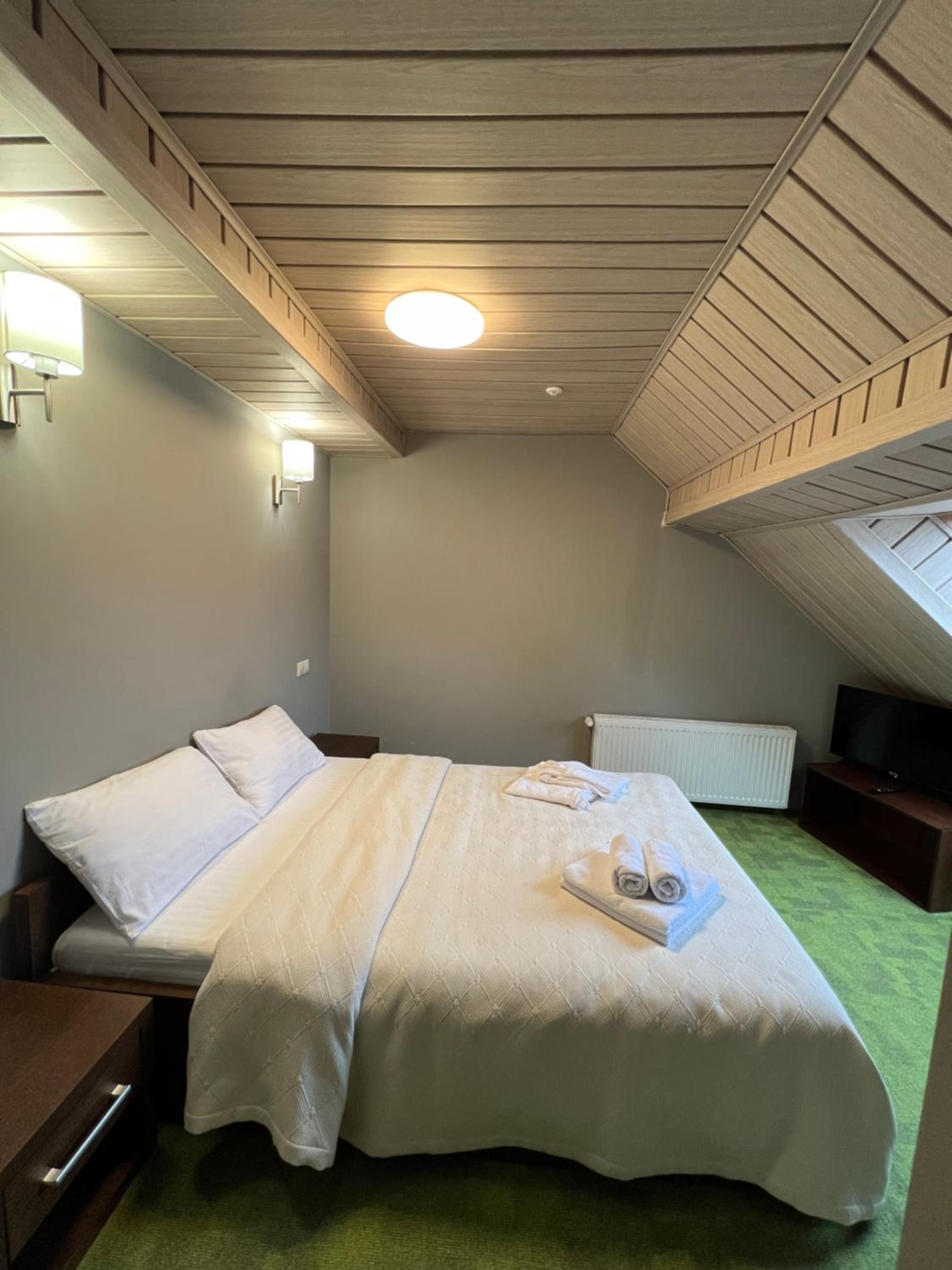 Standard Triple Room photo 2