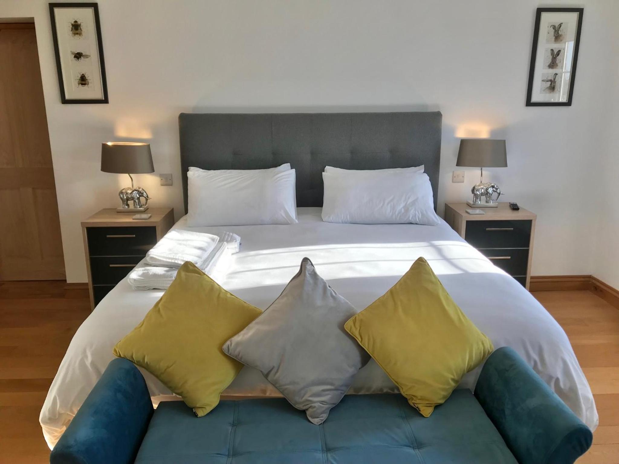 Suite with Garden View - Photo 9