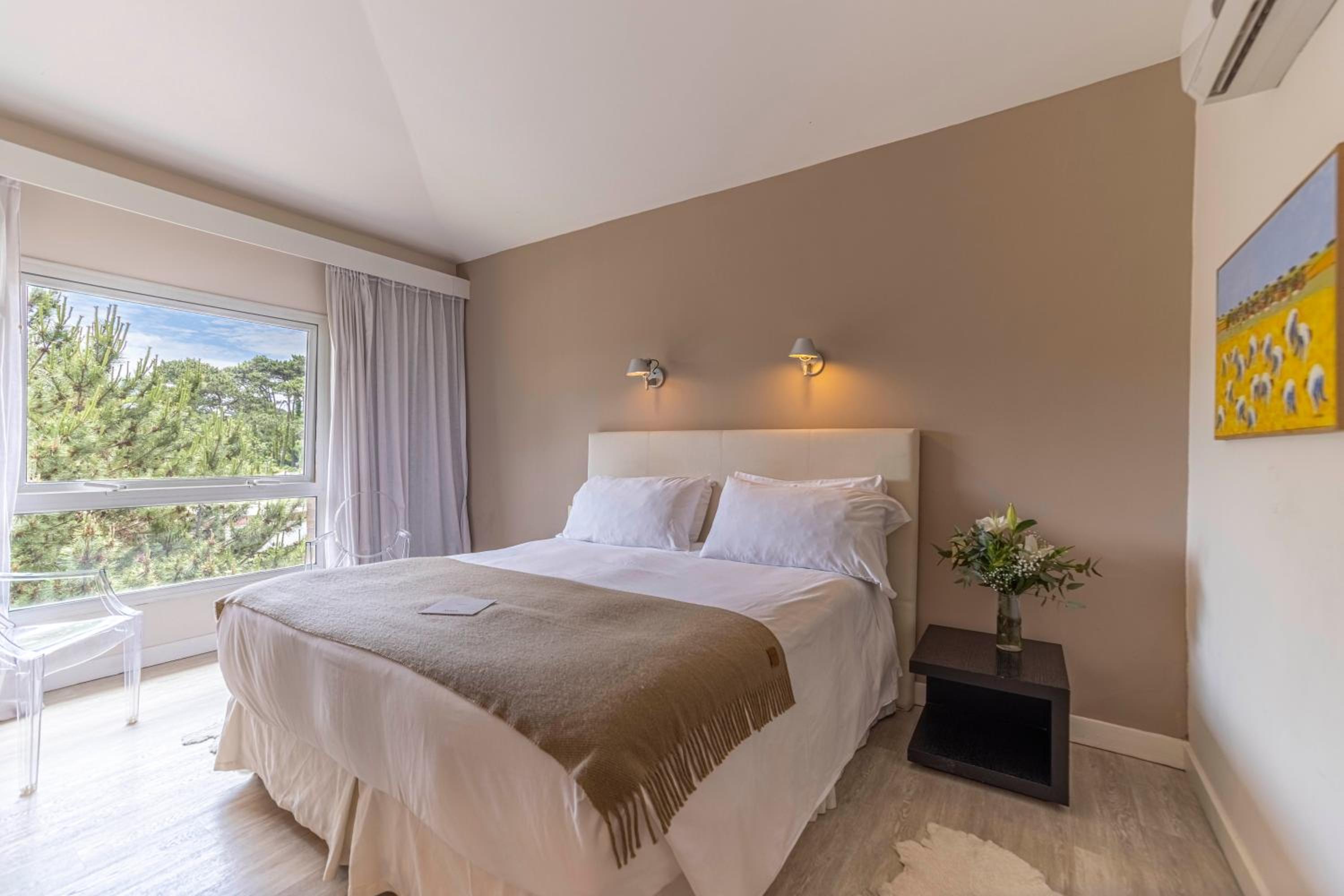 Deluxe Double Room - Photo 1