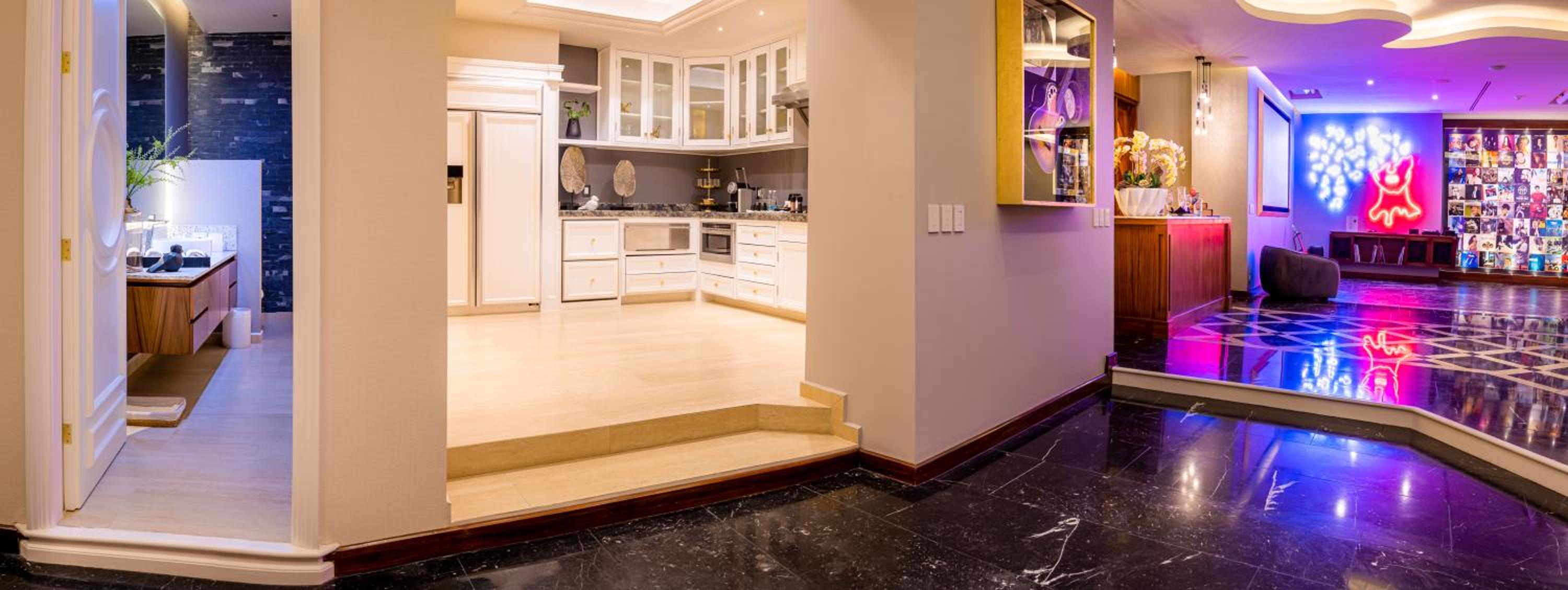 Three-Bedroom Suite - Photo 14