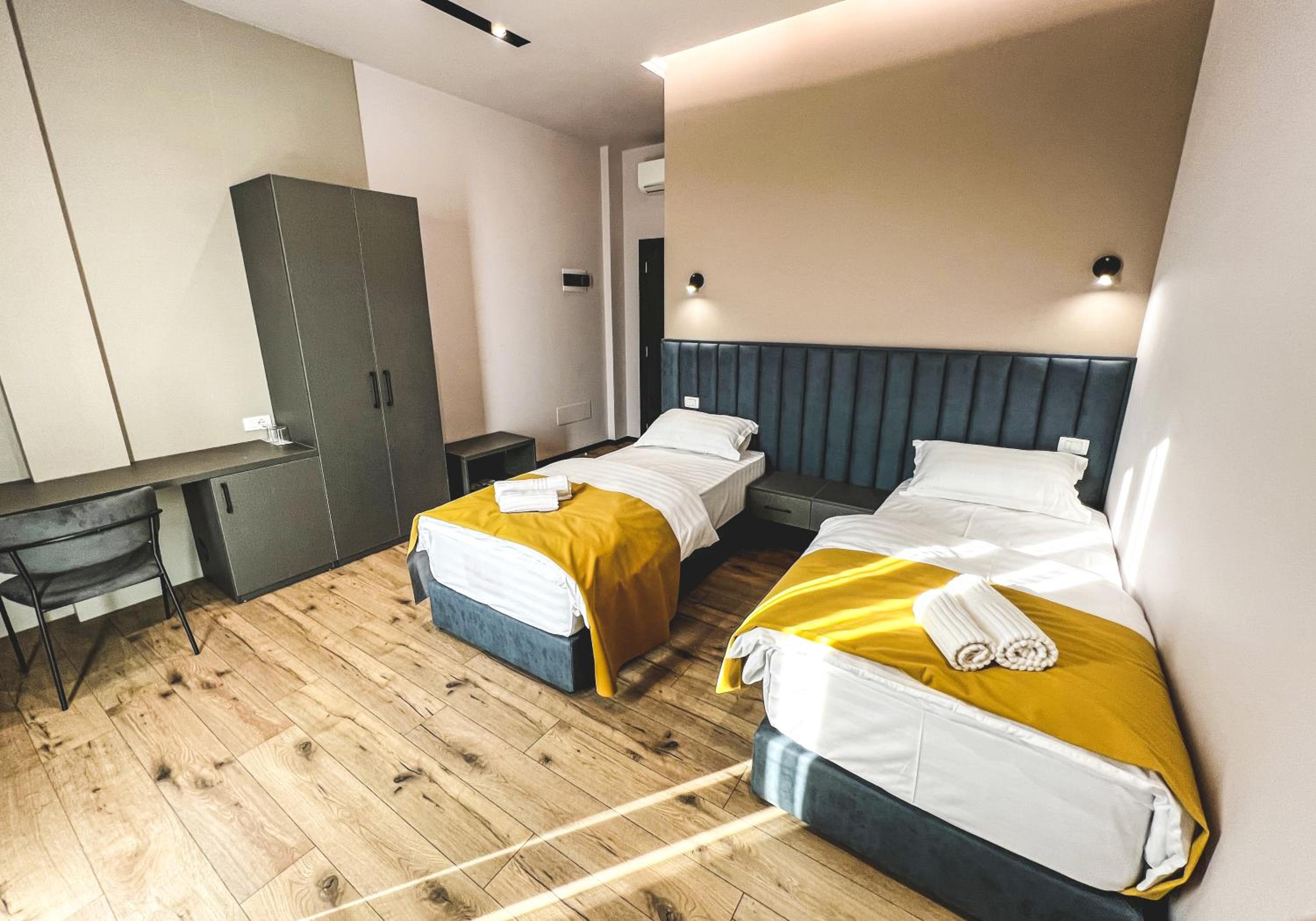 Standard Twin Room photo 1