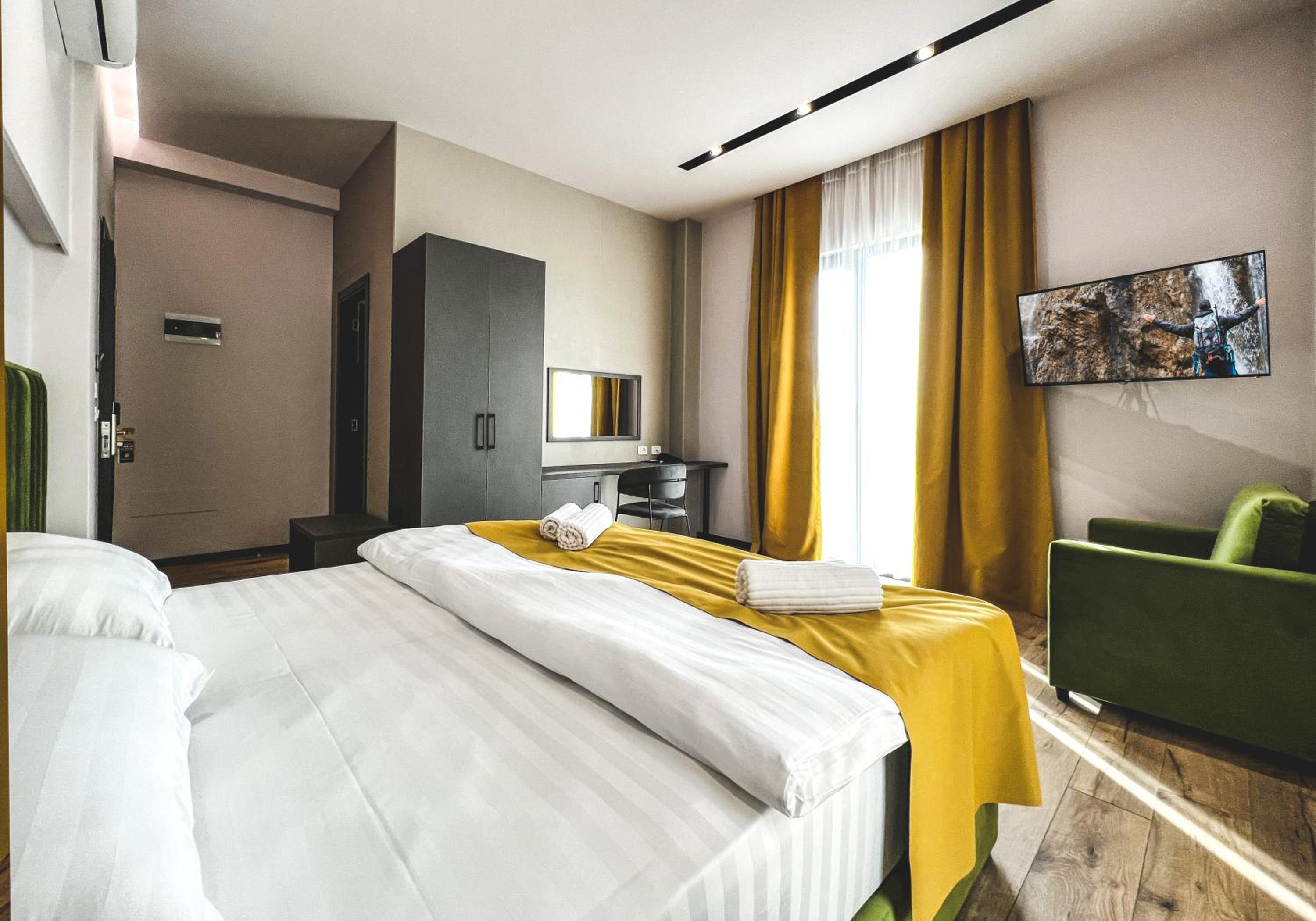 Deluxe Double Room photo 3