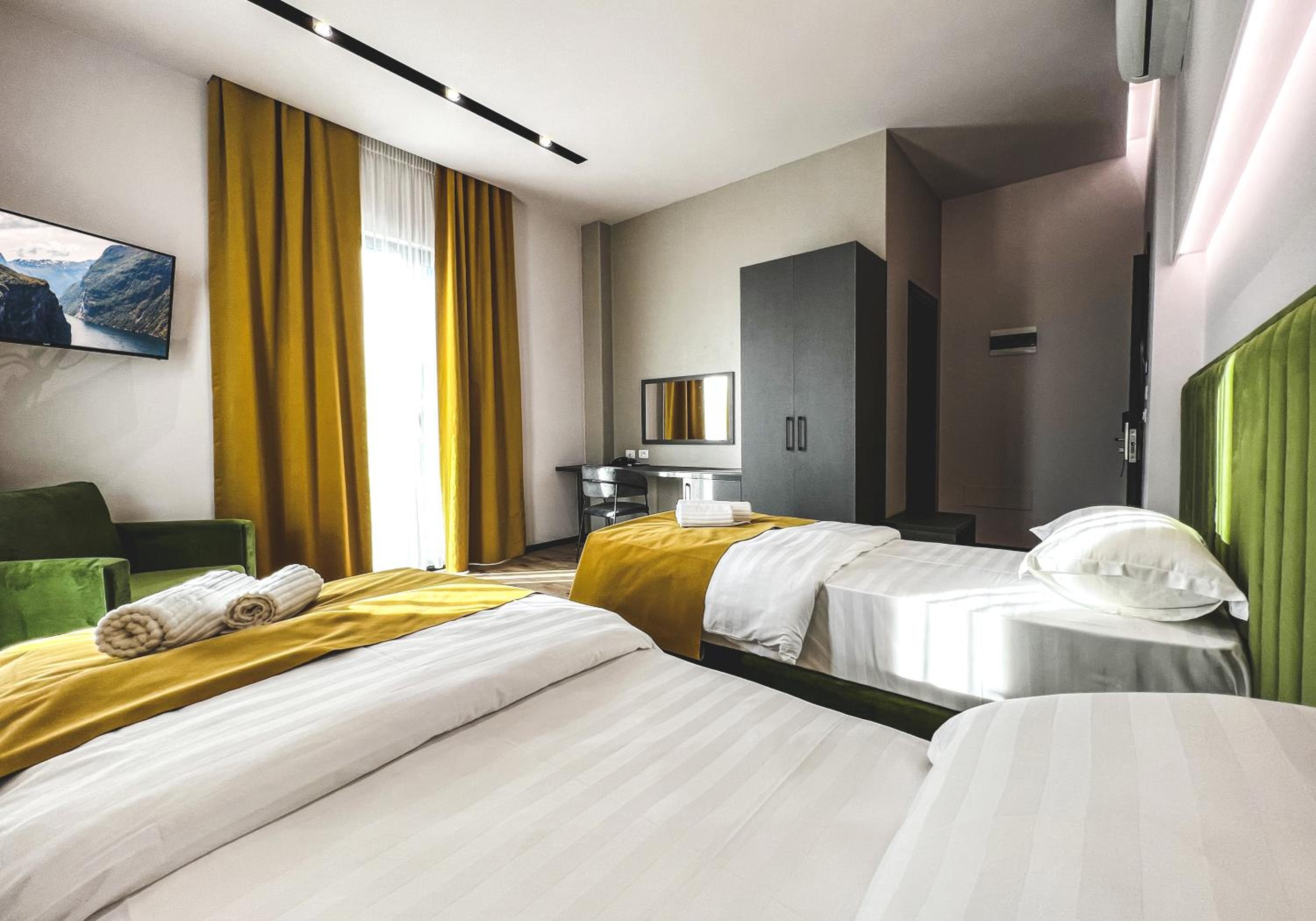 Deluxe Twin Room photo 3