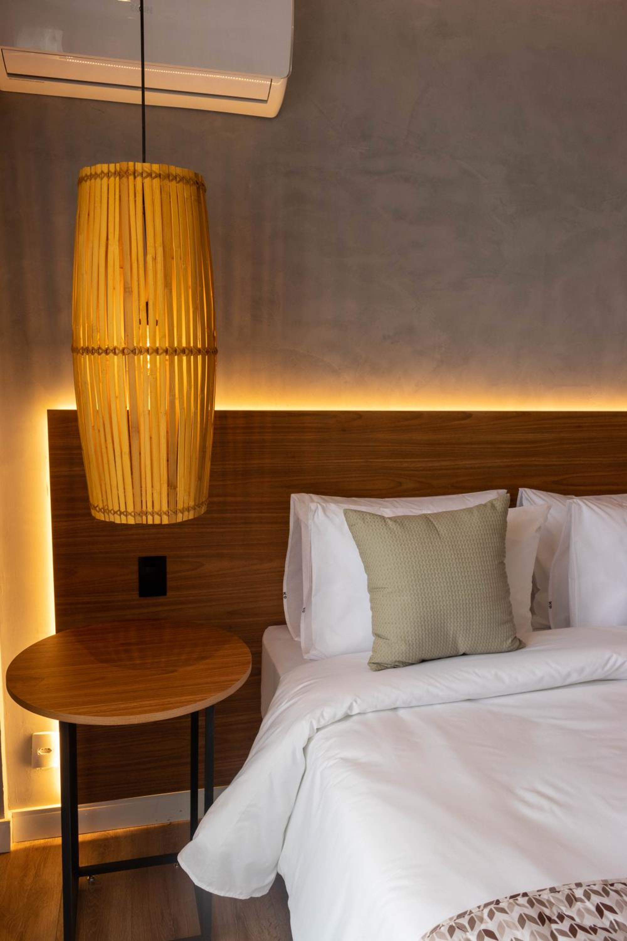 Deluxe Room - Photo 7