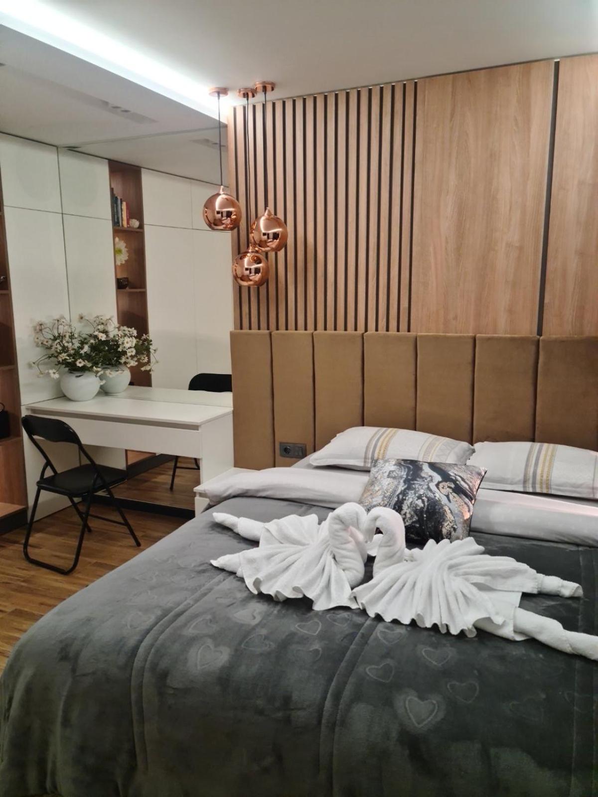 One-Bedroom Apartment - Photo 13