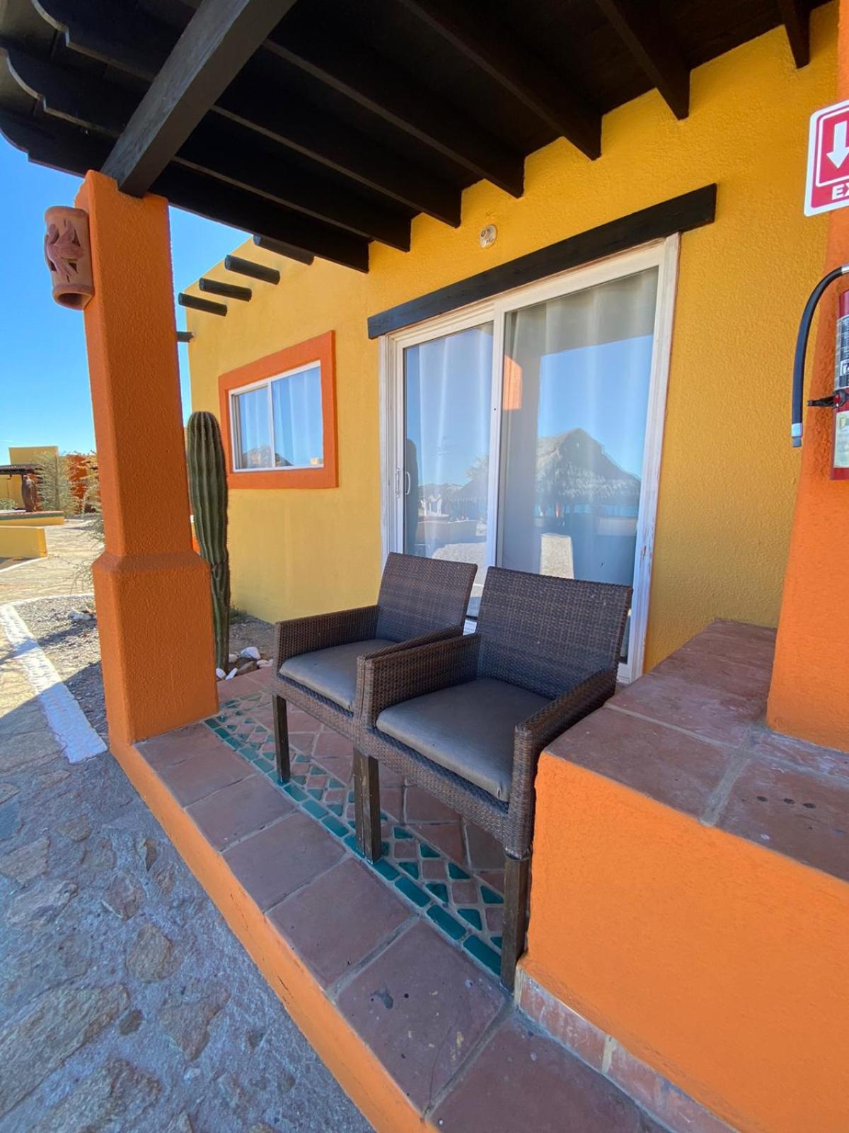 Deluxe Twin Room with Sea View