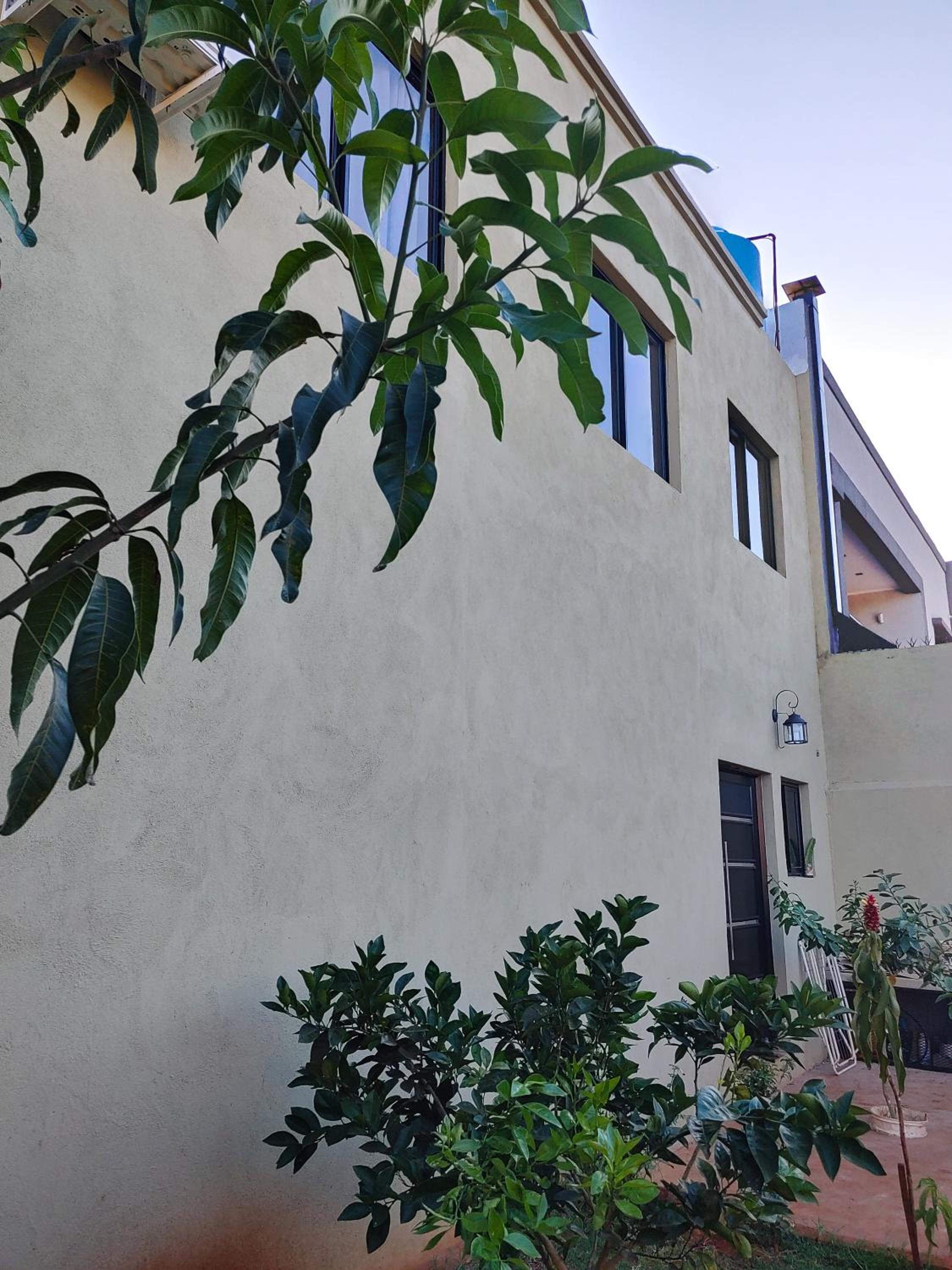 Three-Bedroom House photo 2