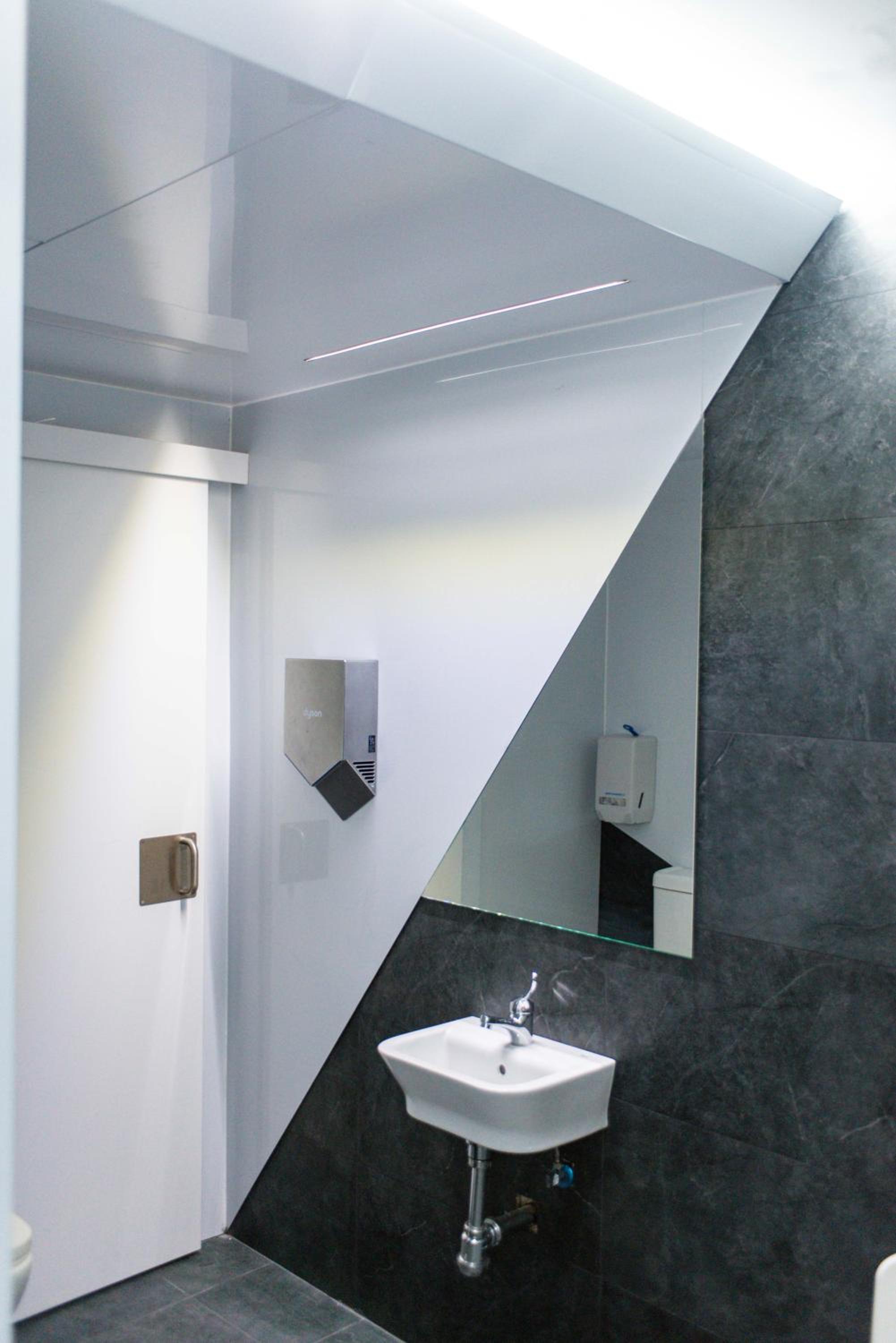 Capsule Single Room photo 2