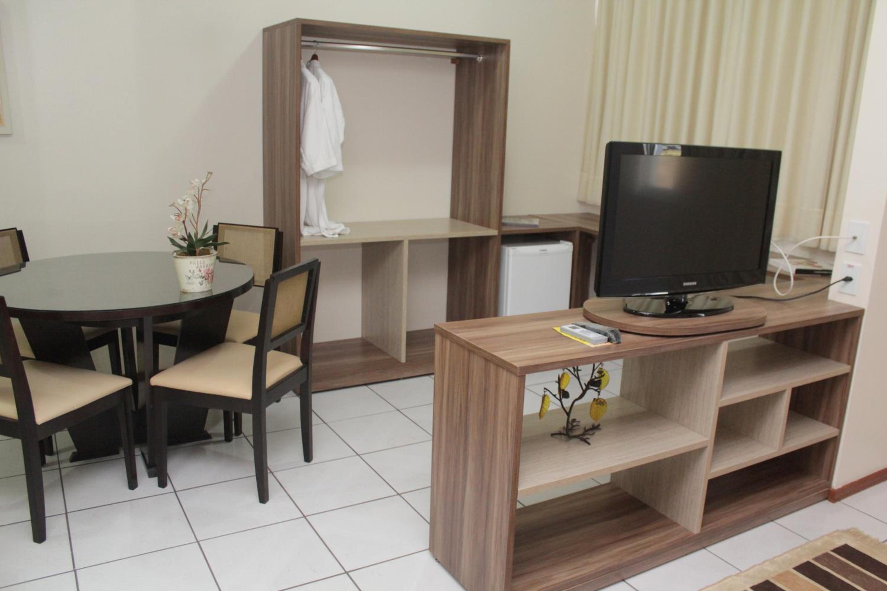 Double Room - Photo 6
