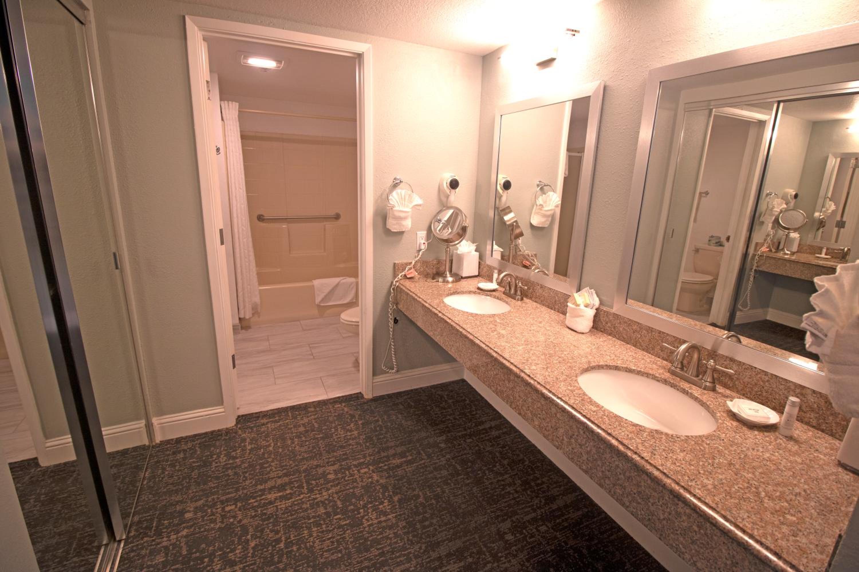 King Suite With Ocean View - Photo 3