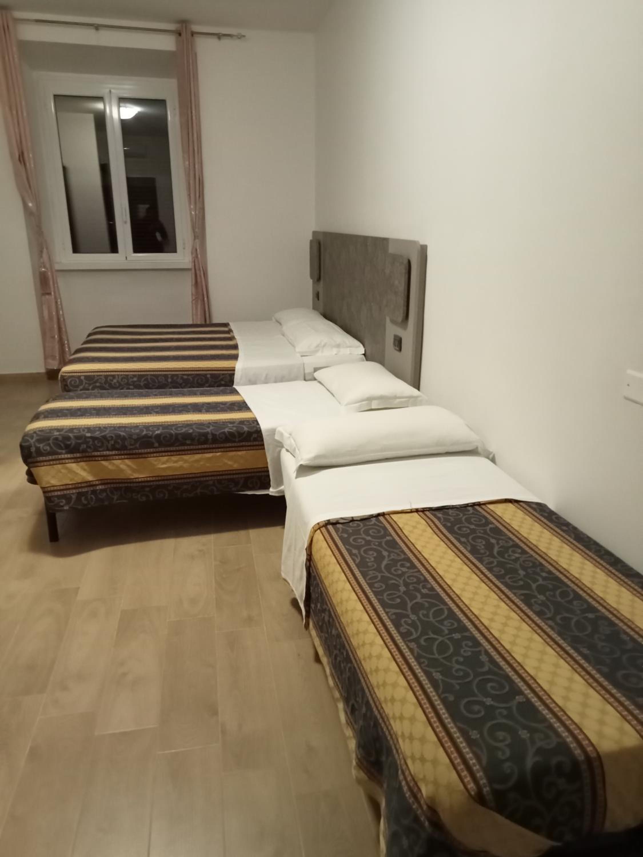 Deluxe Quadruple Room photo 1