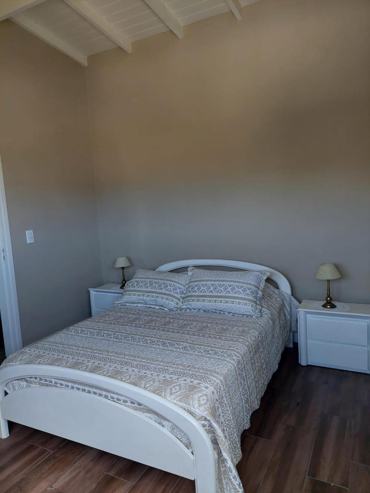 Two-Bedroom House photo 3