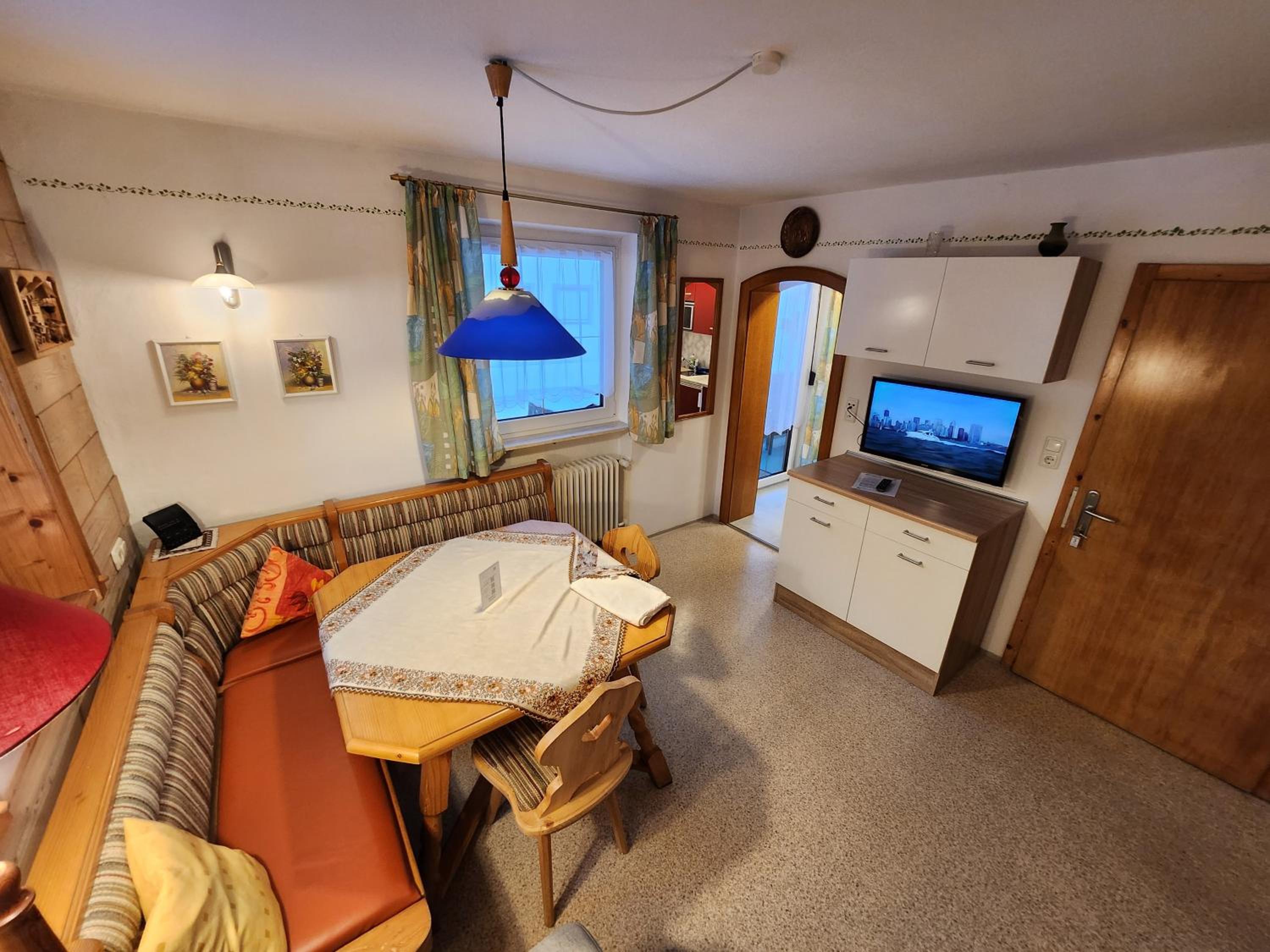 Apartment with Balcony photo 2