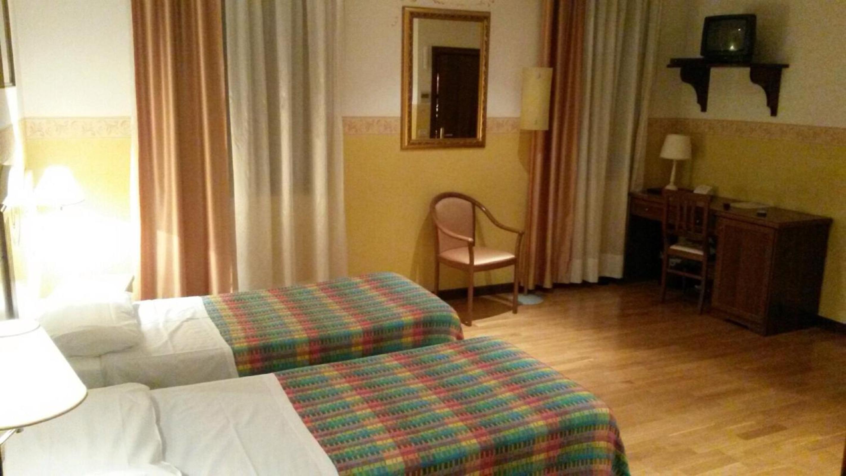 Double Or Twin Room photo 3