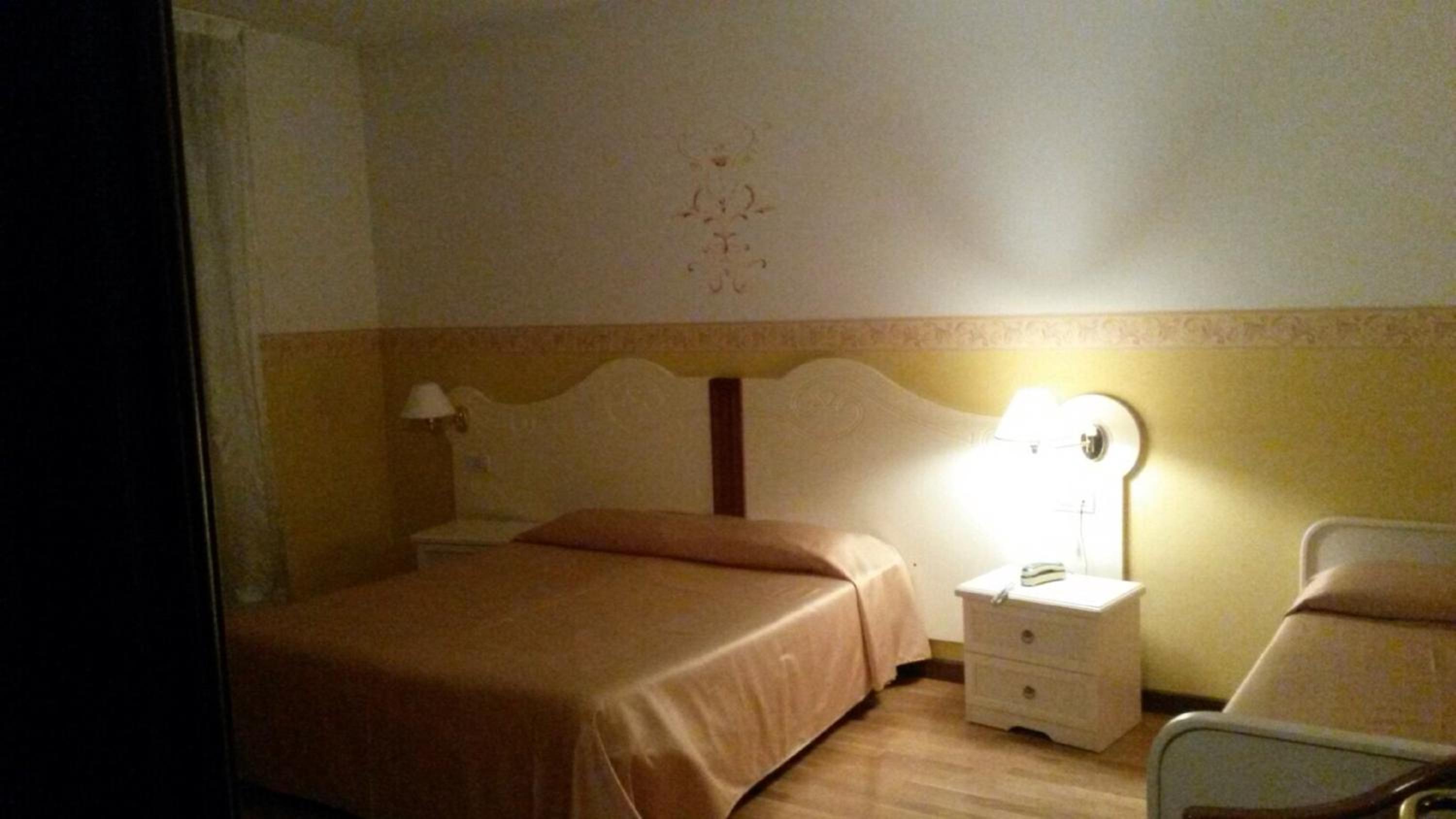 Double Or Twin Room photo 2