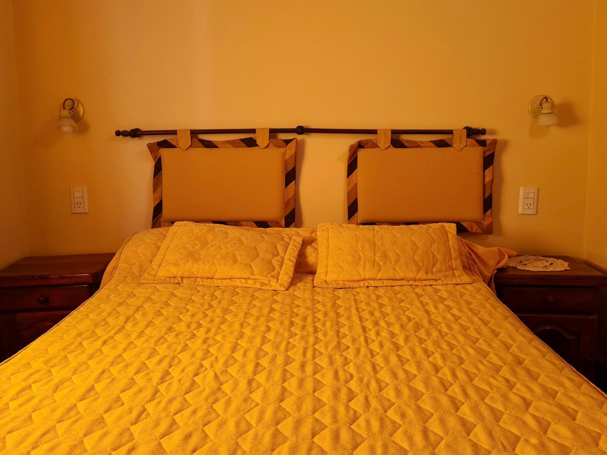Double Room with Private Bathroom photo 2