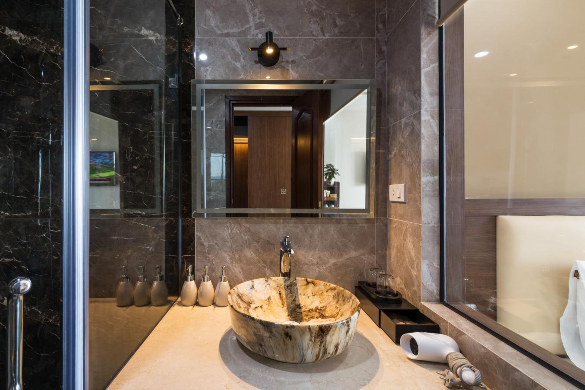 Double or Twin Room with Garden View - Photo 8