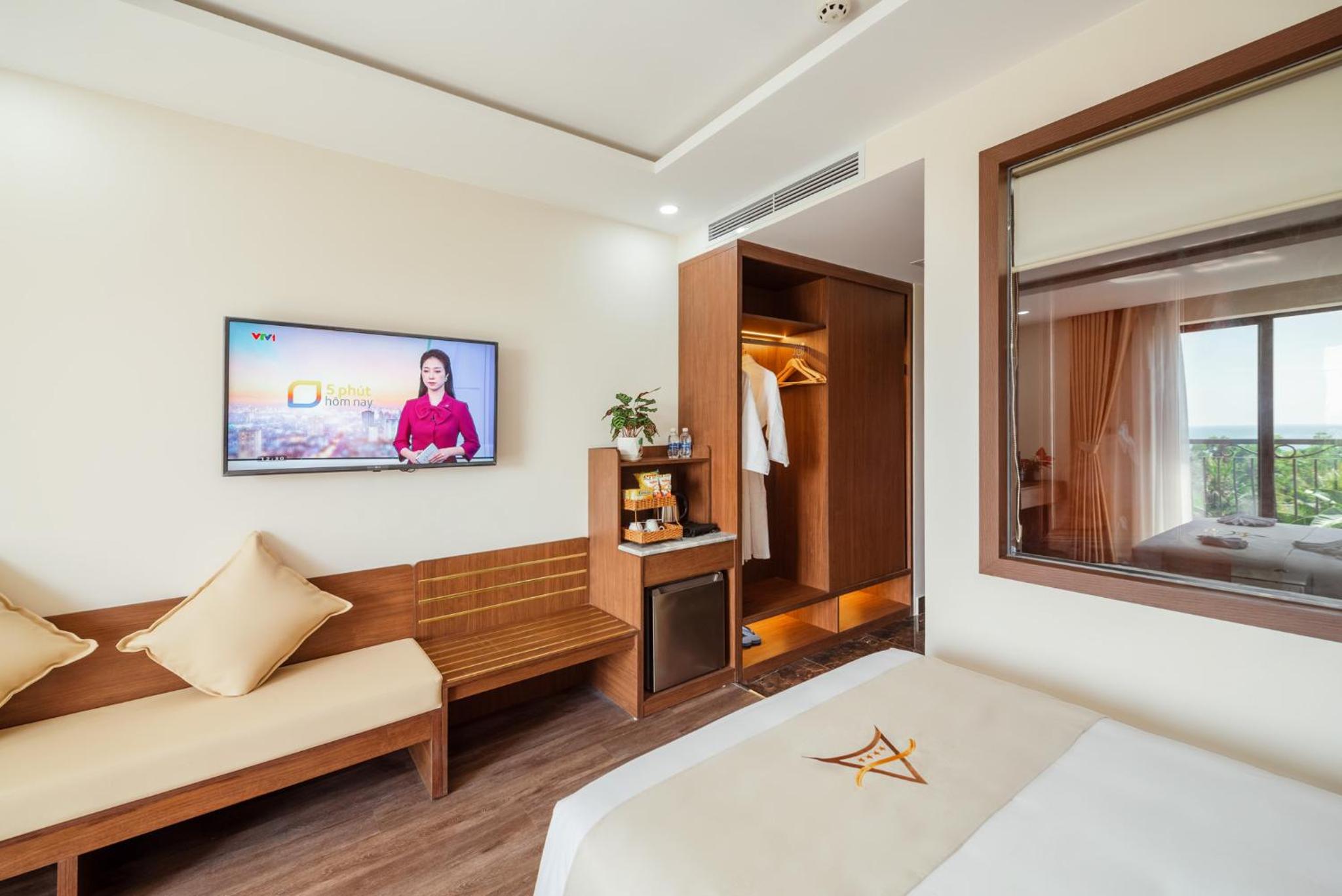 Double or Twin Room with Sea View - Photo 7